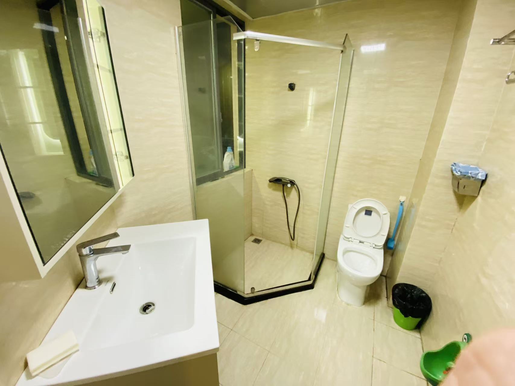 尚书房 1室1厅1卫 1500.0元/月 尚书房 1室1厅1卫 1500.0元/月室内图