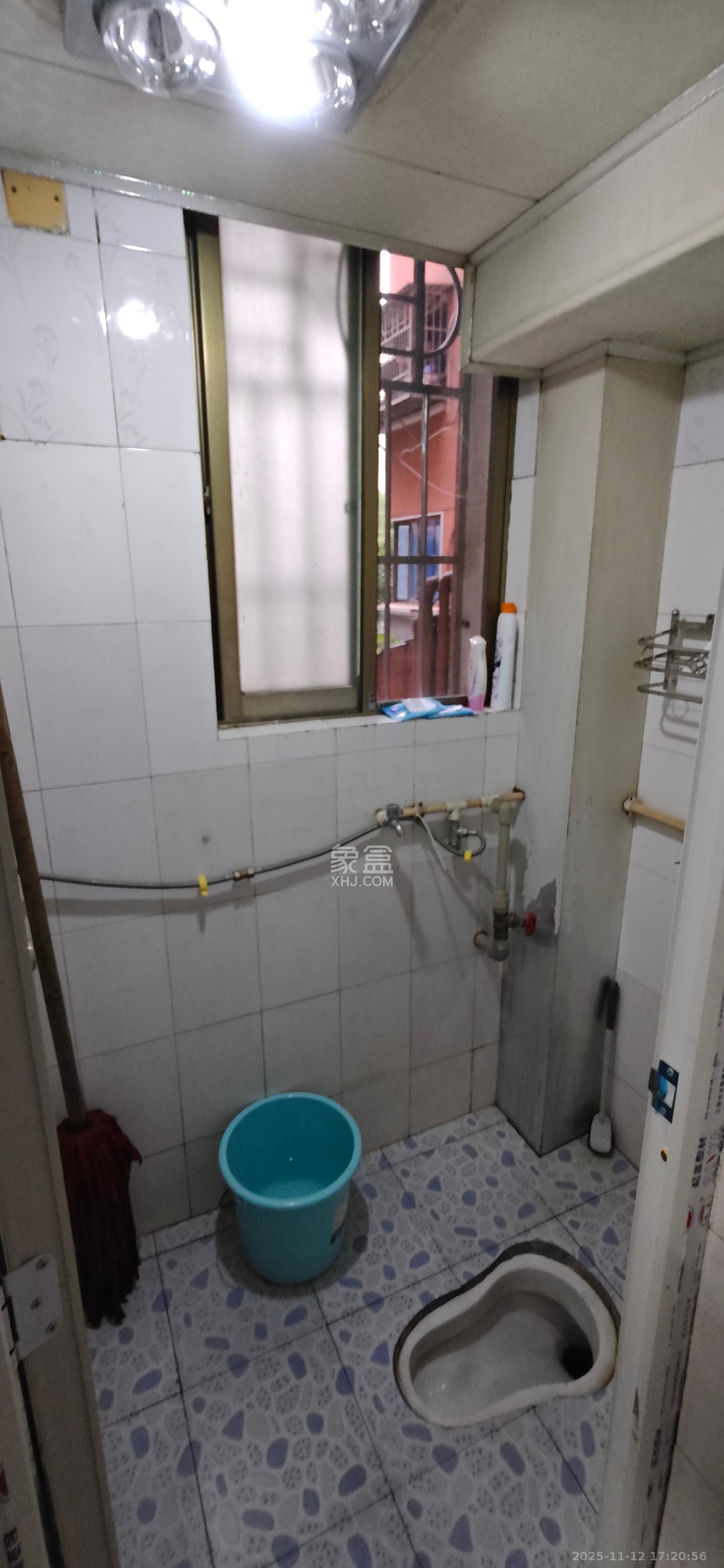 阳明山庄 3室1厅1卫 2100.0元/月 阳明山庄 3室1厅1卫 2100.0元/月室内图