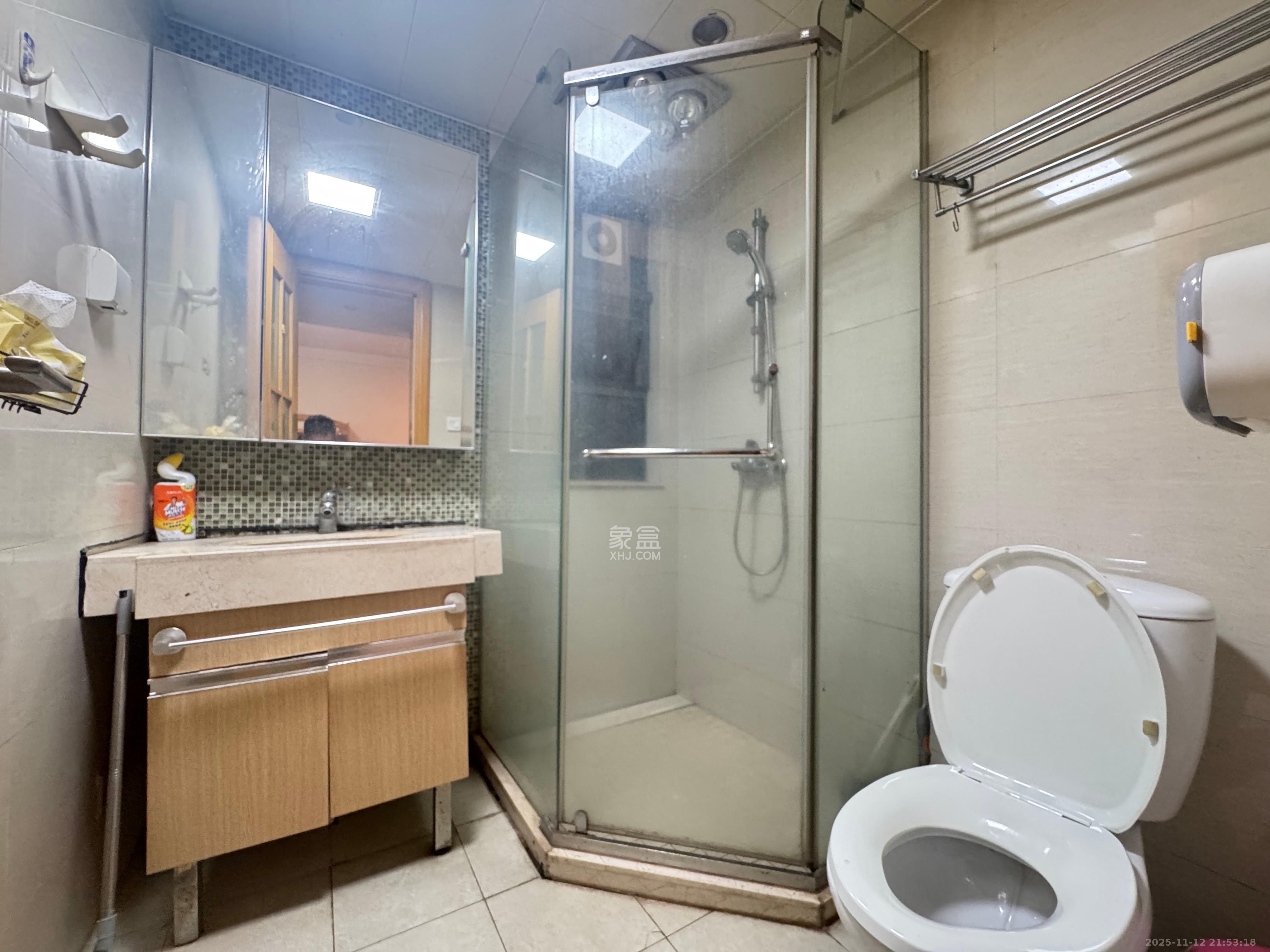 珠江花城四期花盛 2室1厅1卫 2200.0元/月 珠江花城四期花盛 2室1厅1卫 2200.0元/月室内图