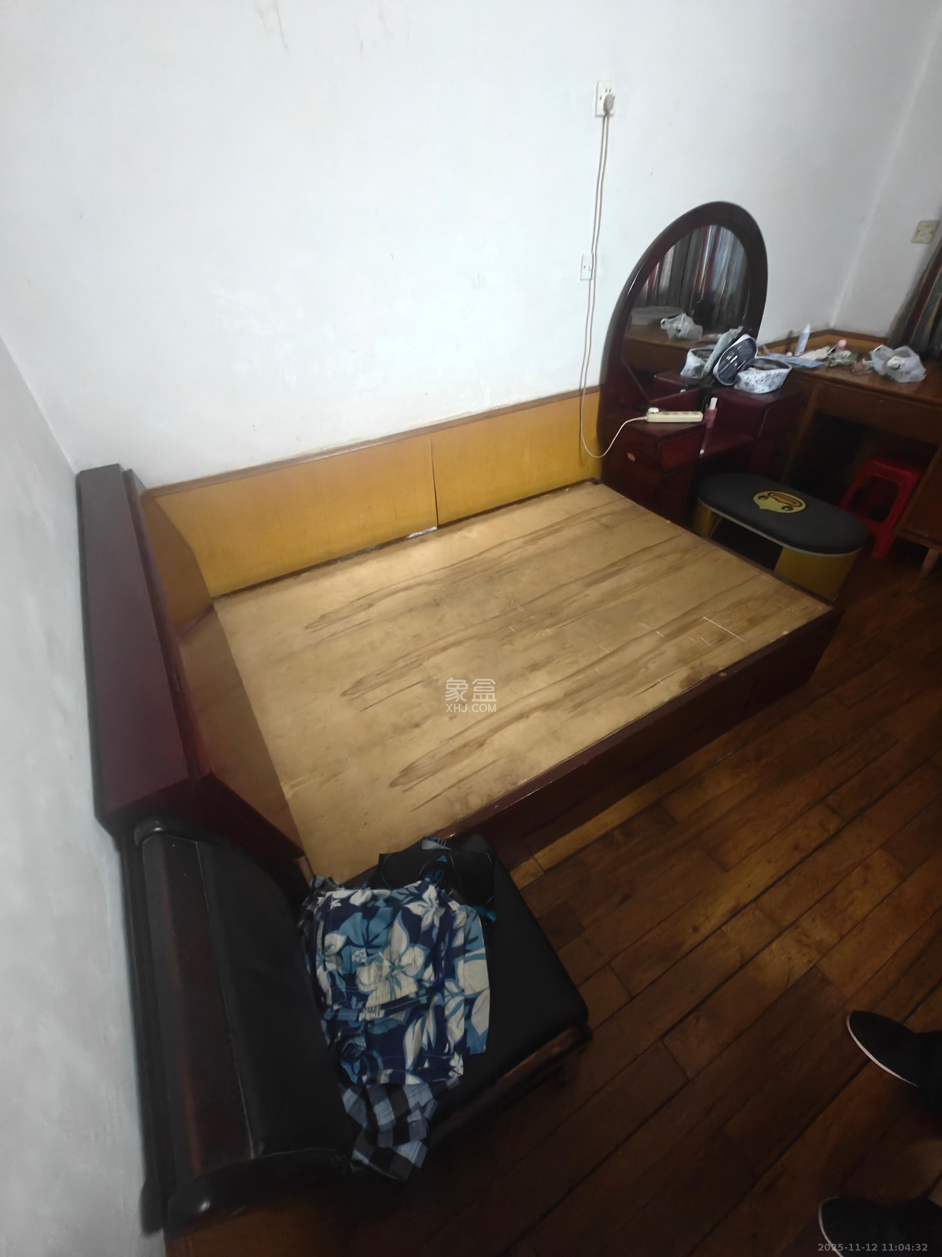 监狱管理局 1室0厅0卫 600.0元/月 监狱管理局 1室0厅0卫 600.0元/月室内图