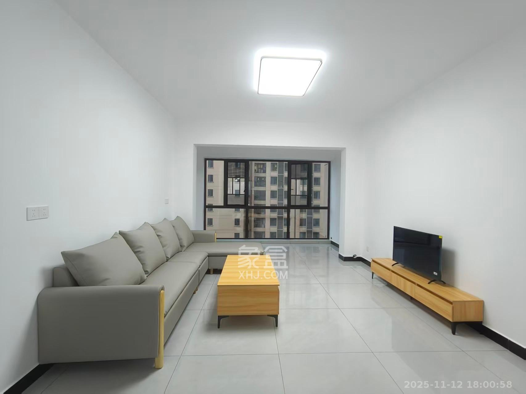 星雅美辰 3室2厅2卫 2700.0元/月 星雅美辰 3室2厅2卫 2700.0元/月室内图