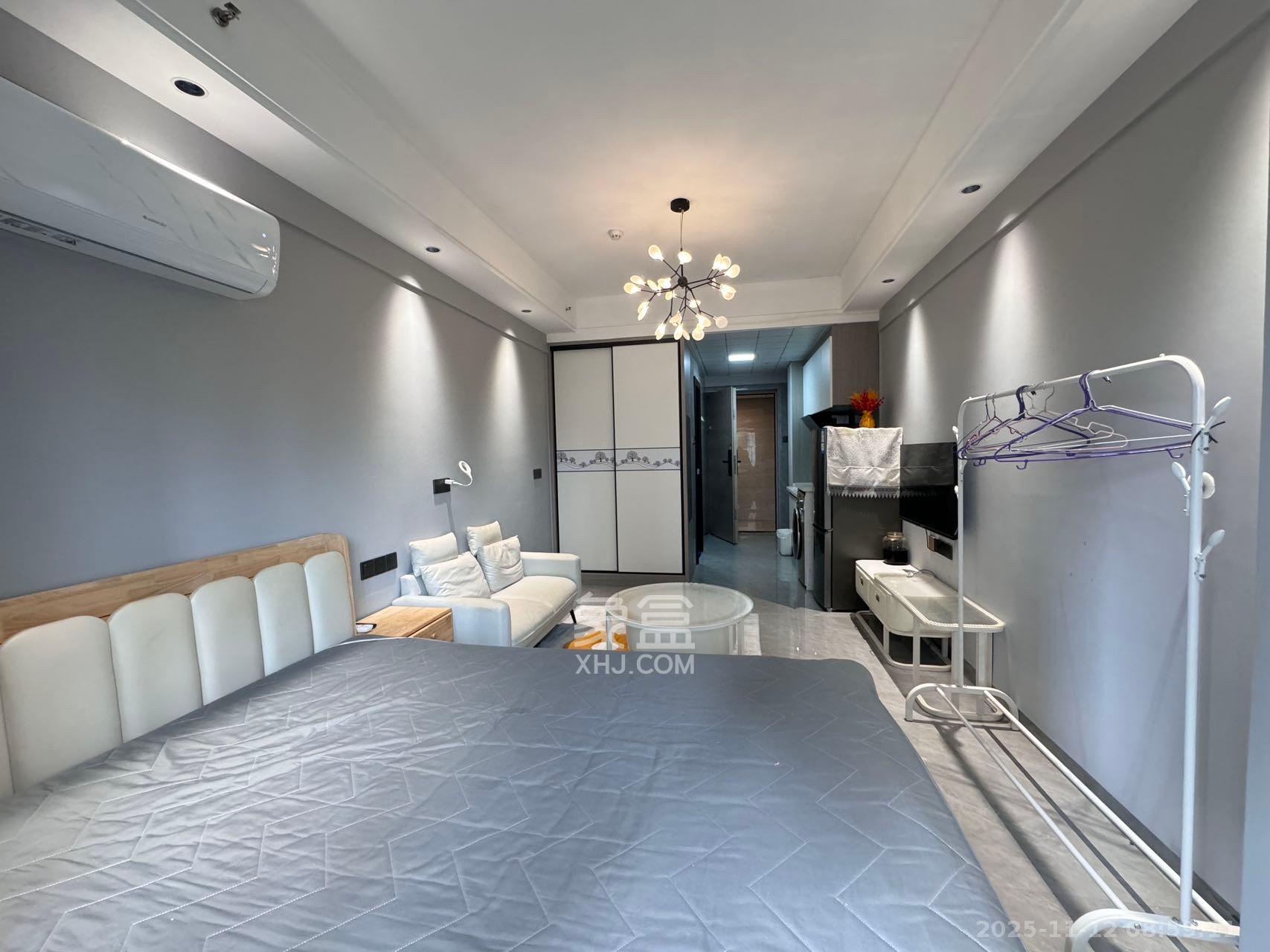 保利中环广场(保利中悦苑) 1室0厅1卫 1500.0元/月 保利中环广场(保利中悦苑) 1室0厅1卫 1500.0元/月室内图