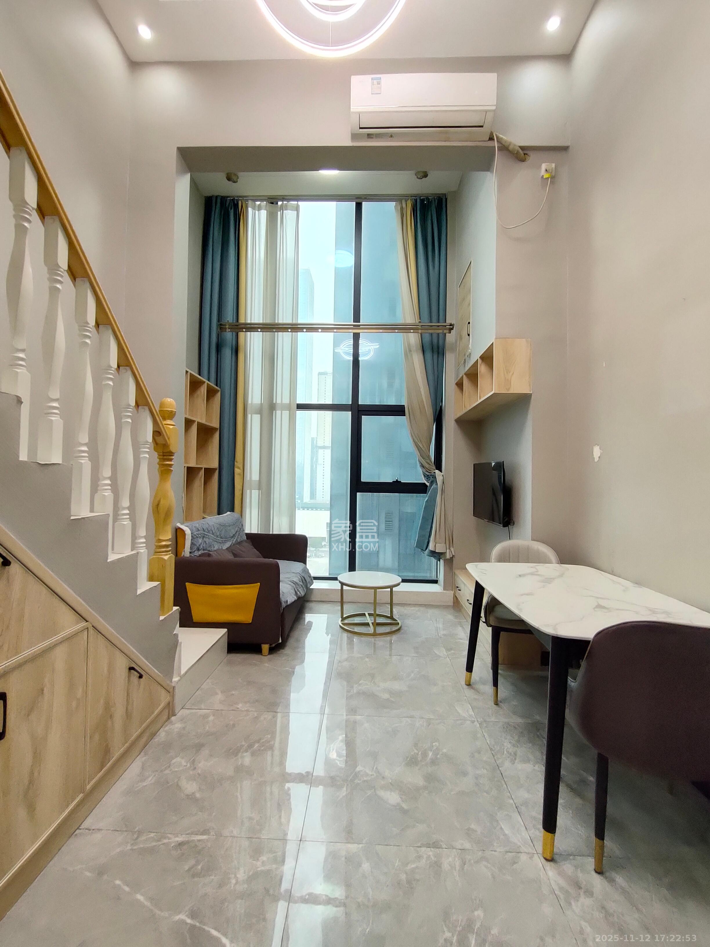 东盈商业广场（华泉城市广场）  1室0厅1卫    2000.0元/月室内图1