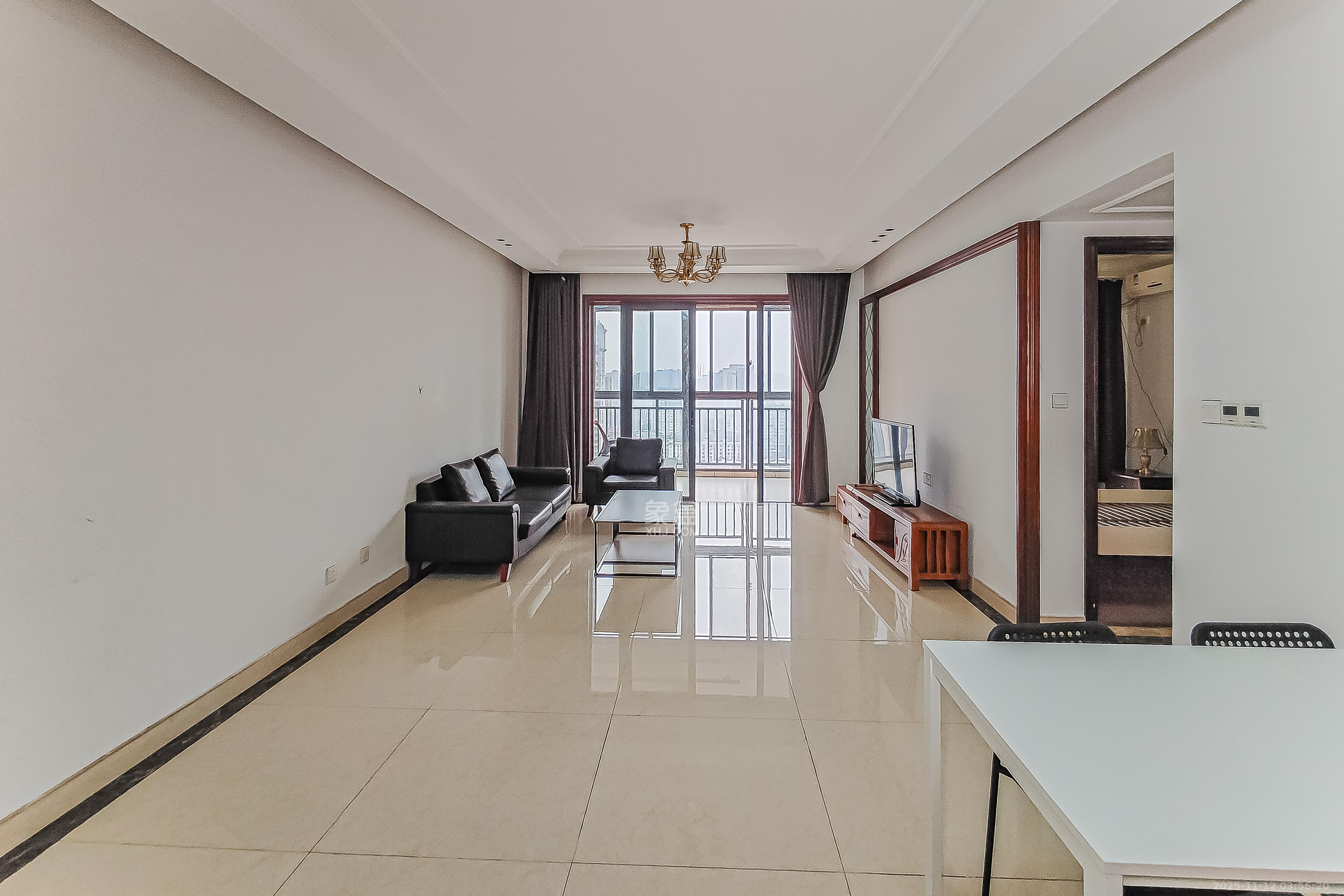 万博汇 3室2厅2卫 180.0万 万博汇 3室2厅2卫 180.0万客厅