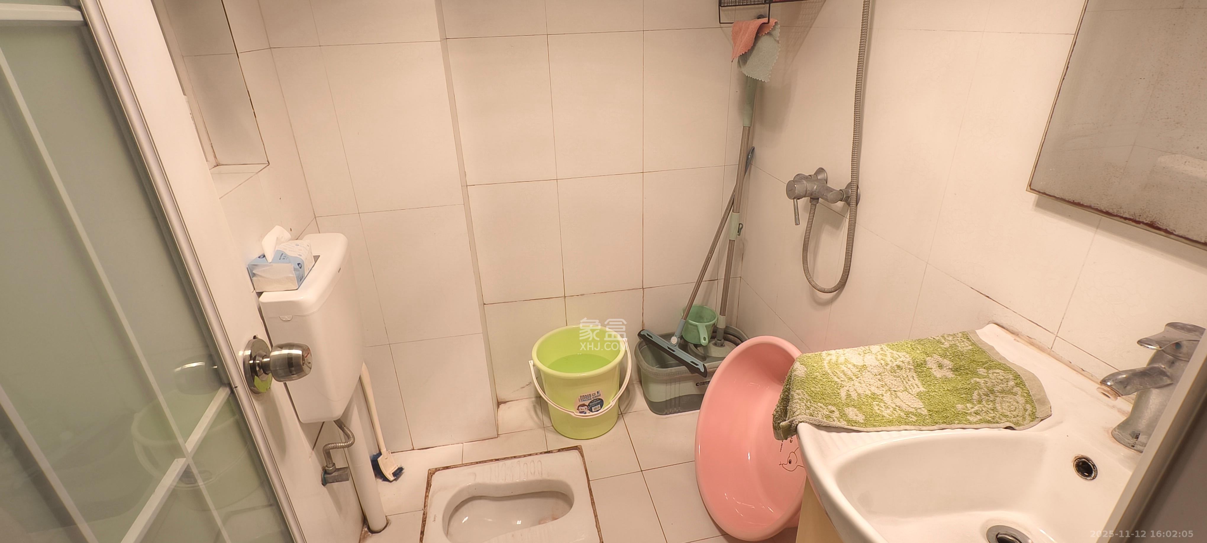 新芙蓉之都  2室2厅1卫    2300.0元/月室内图