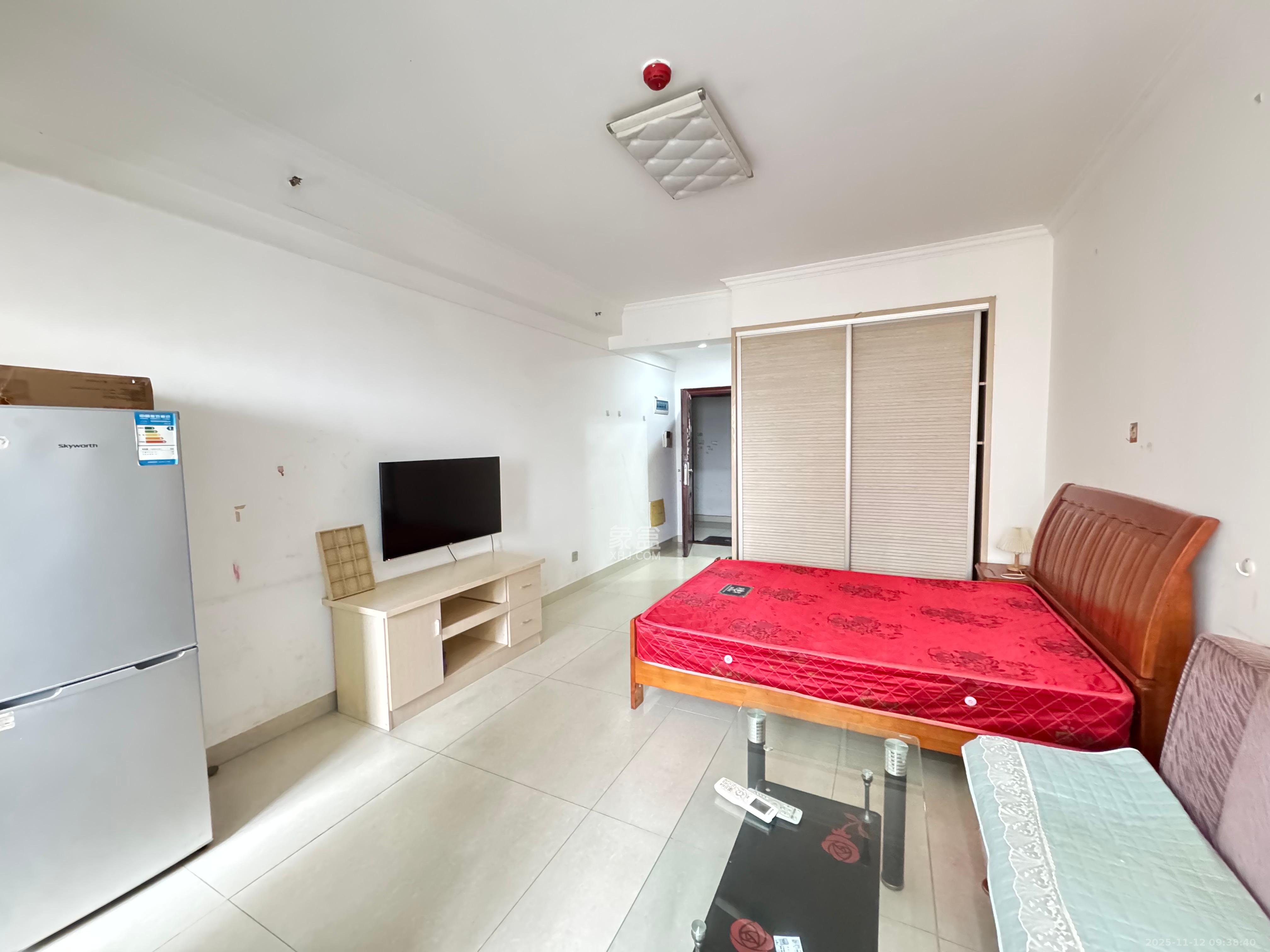 同鑫家园 1室1厅1卫 1200.0元/月 同鑫家园 1室1厅1卫 1200.0元/月室内图