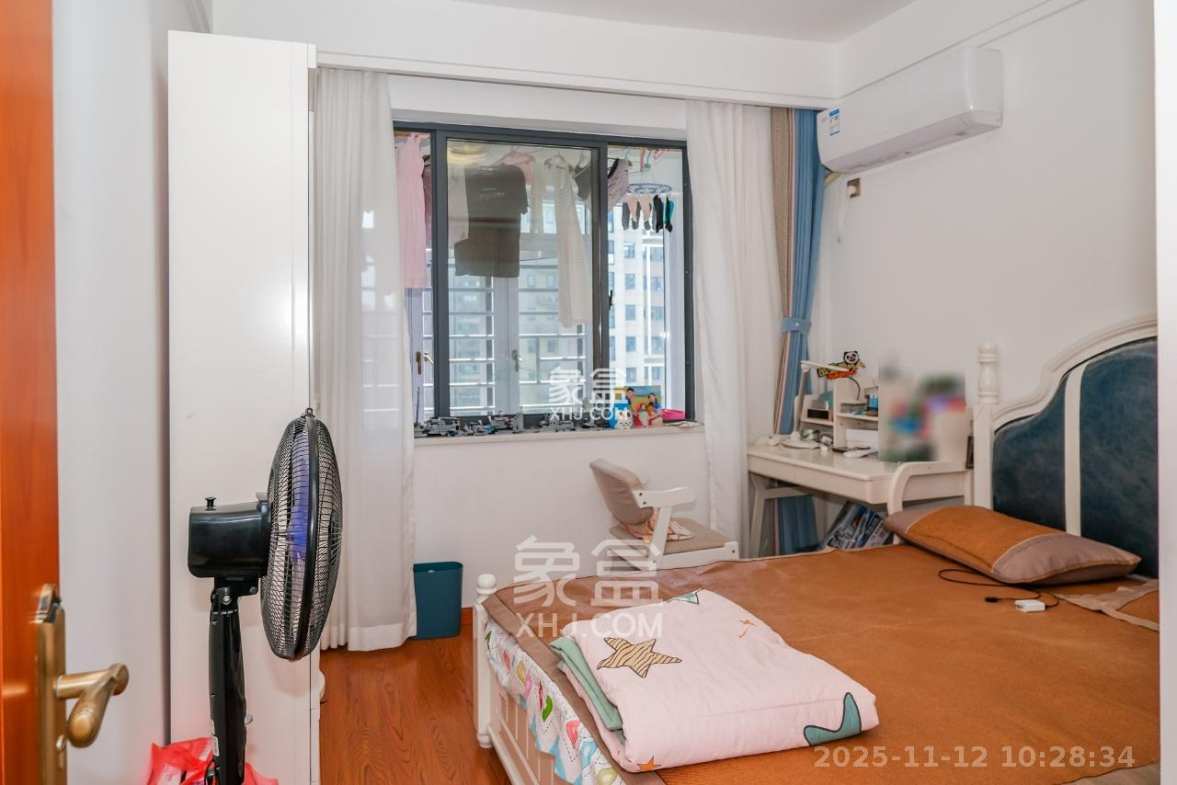 筑梦星园 4室2厅2卫 2980.0元/月 筑梦星园 4室2厅2卫 2980.0元/月室内图