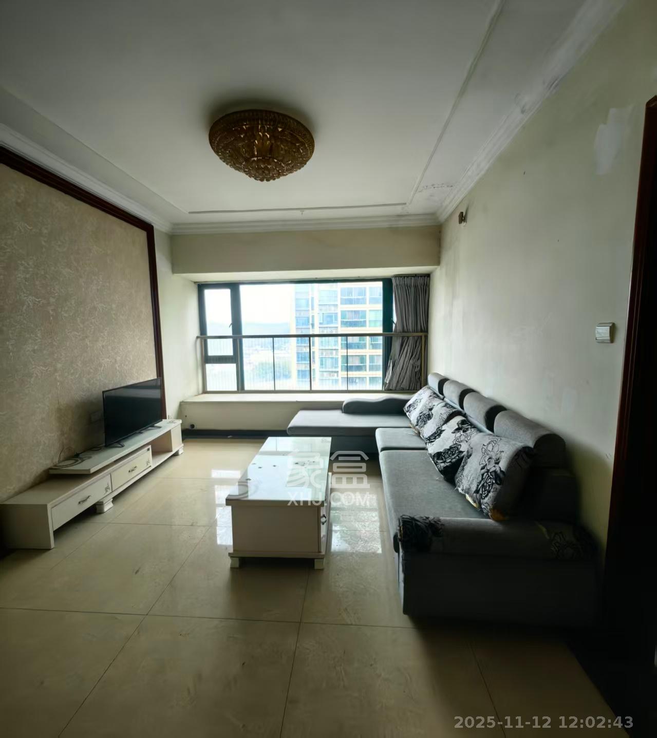 恒大城 3室2厅2卫 2000.0元/月 恒大城 3室2厅2卫 2000.0元/月室内图