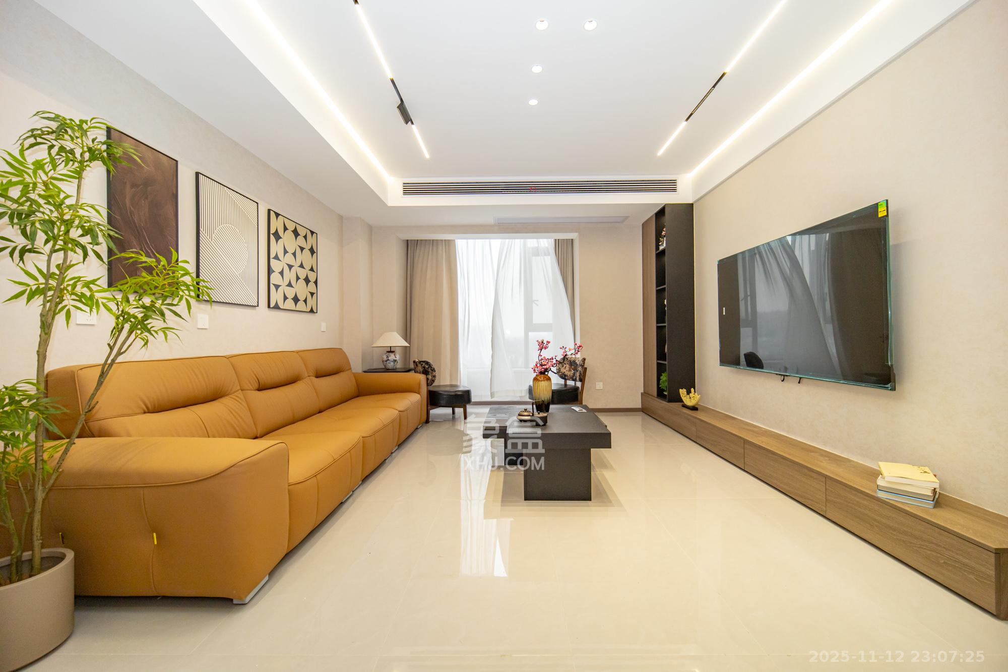 荣鑫家园  4室2厅2卫    72.8万