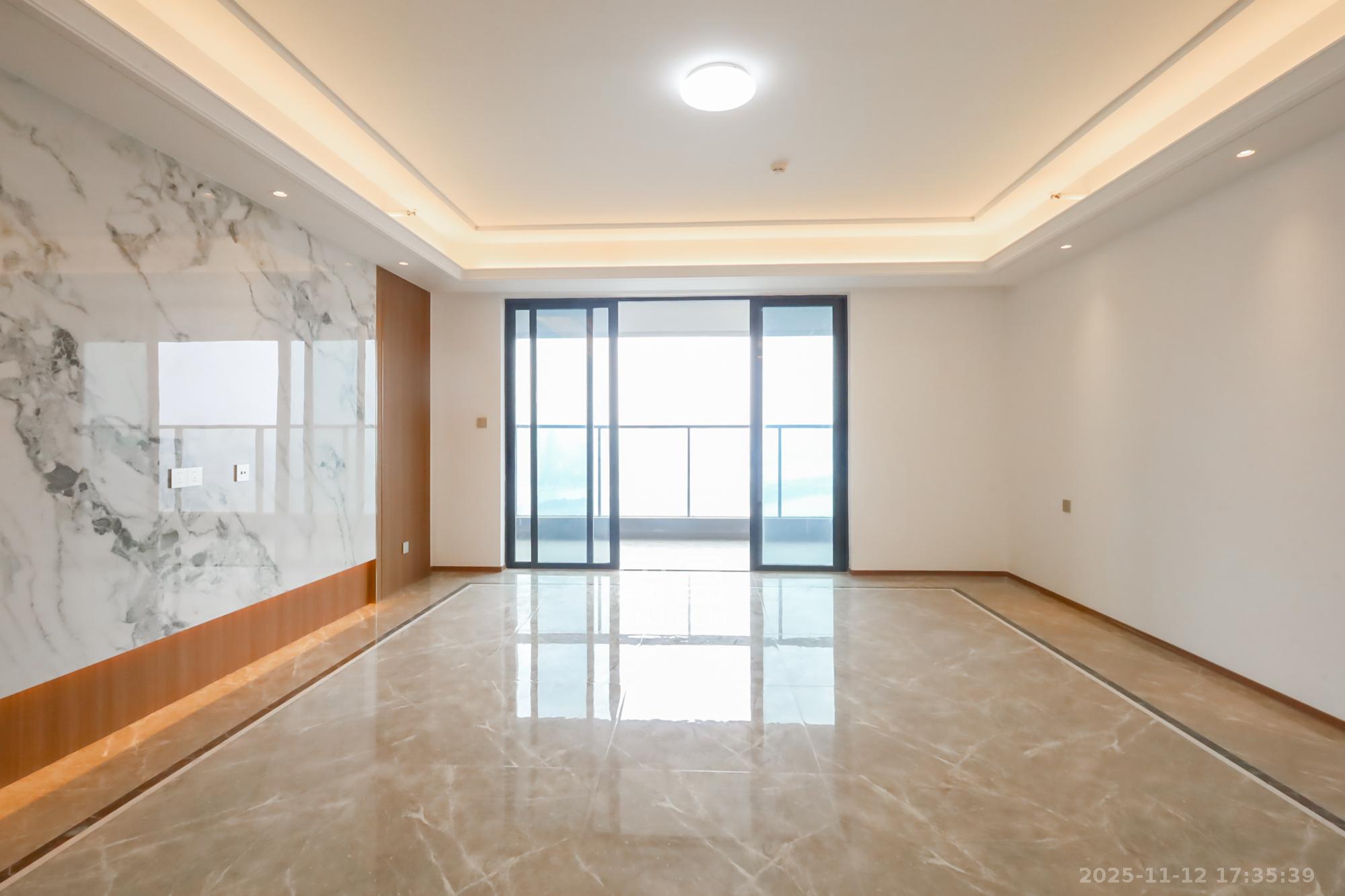 江山印  4室2厅3卫    720.0万