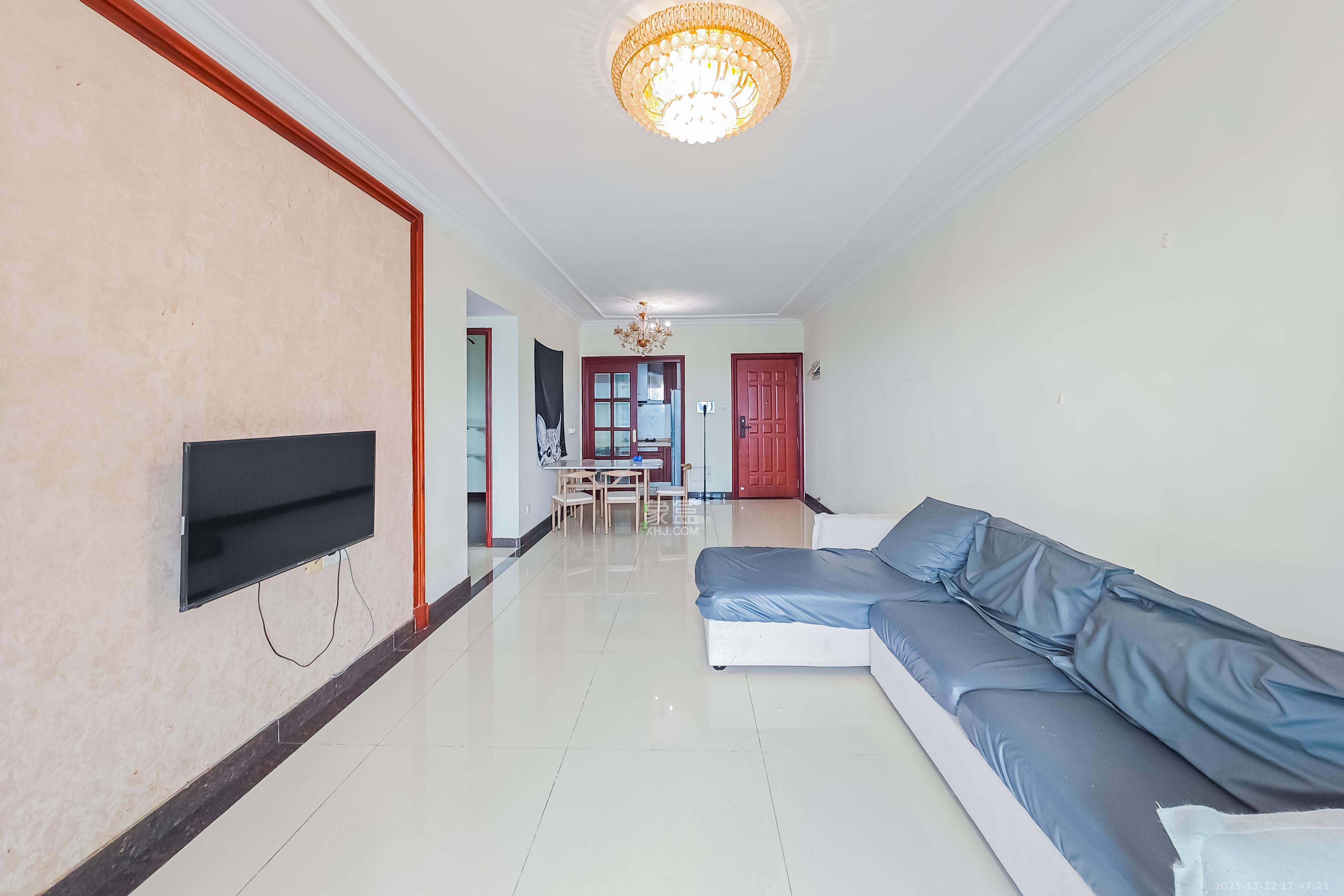 恒大绿洲  2室2厅1卫    72.0万