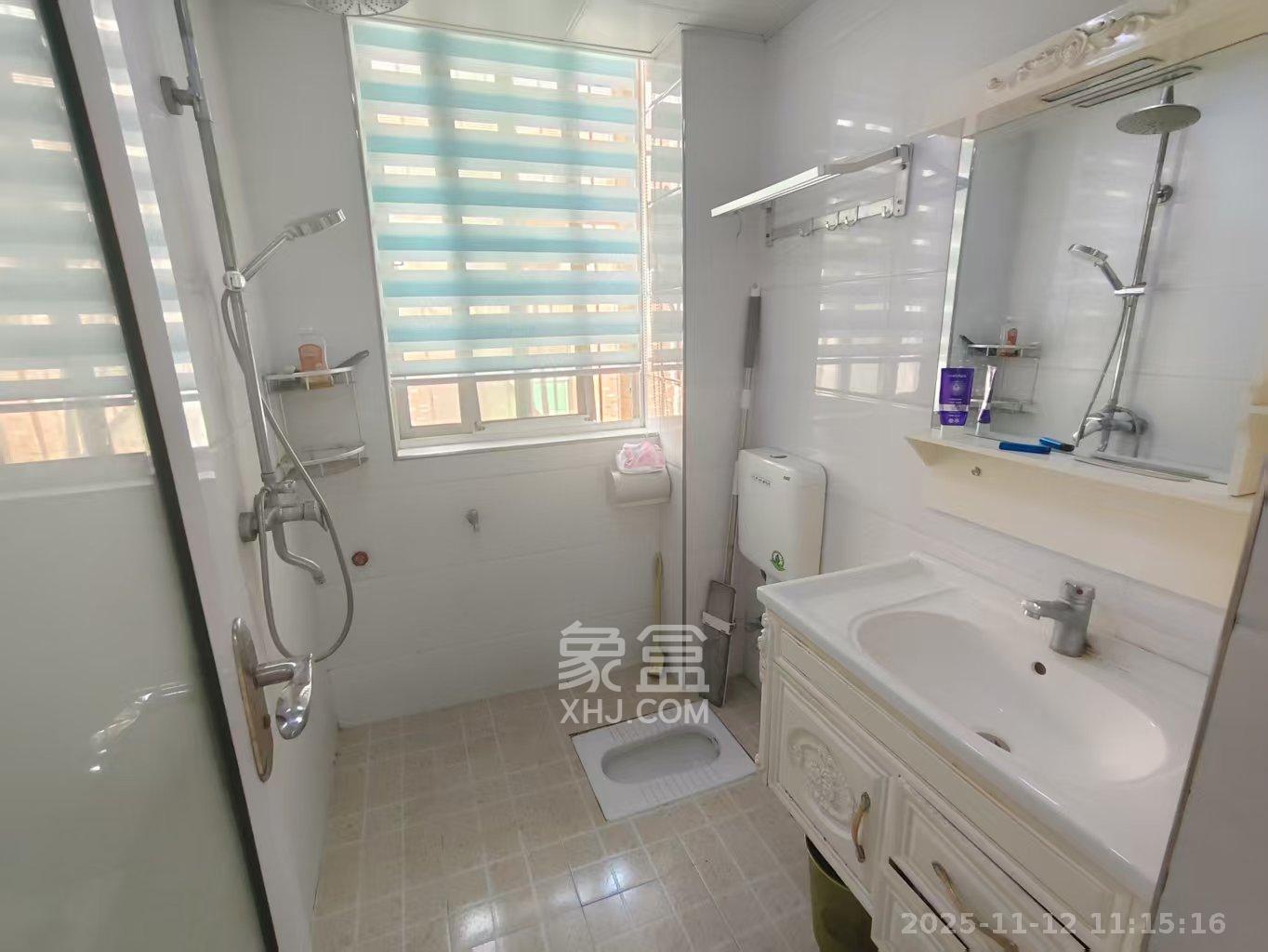 洛口渔香  2室2厅2卫    1000.0元/月室内图