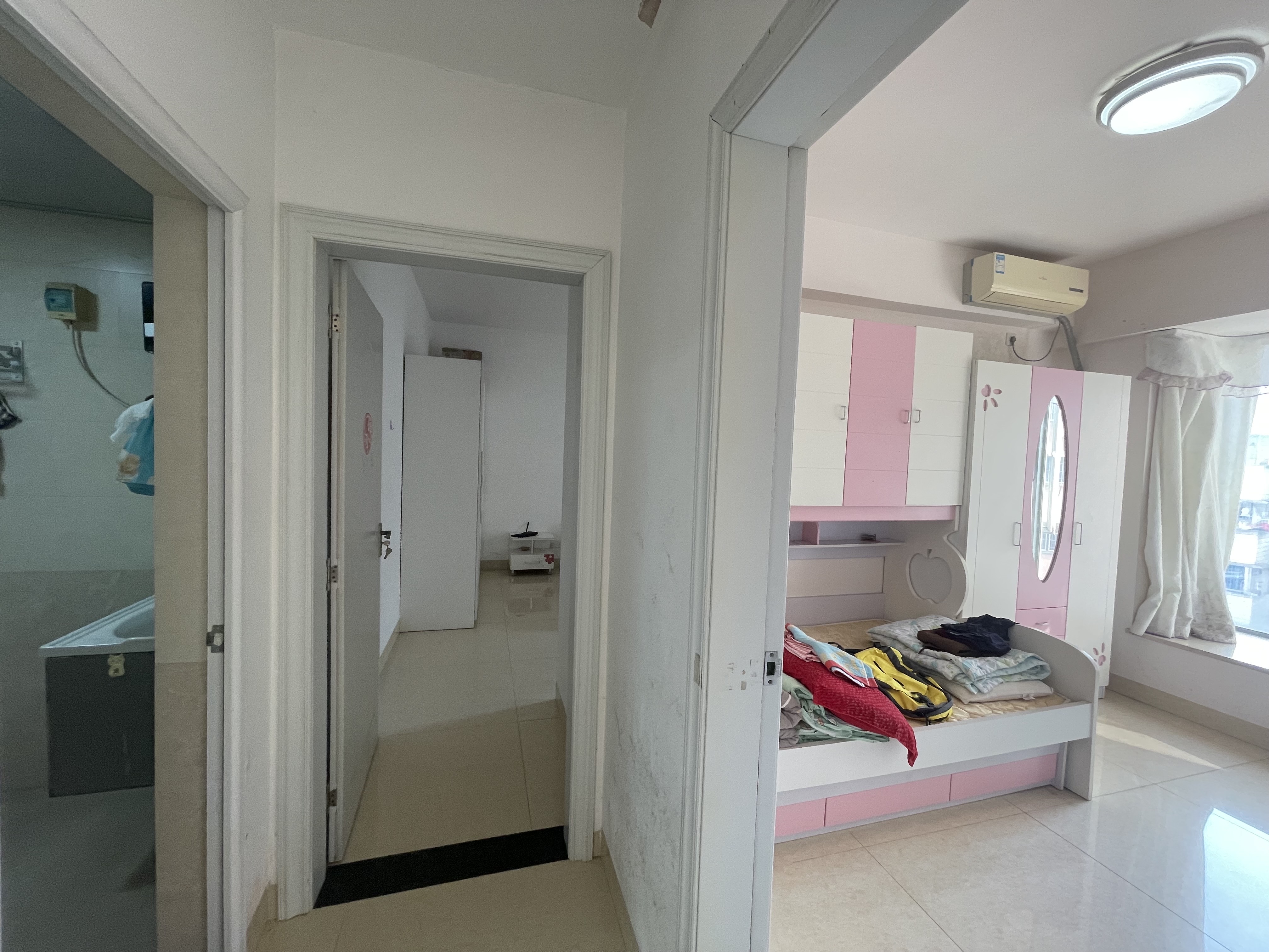 海联新村  2室2厅1卫    2300.0元/月室内图