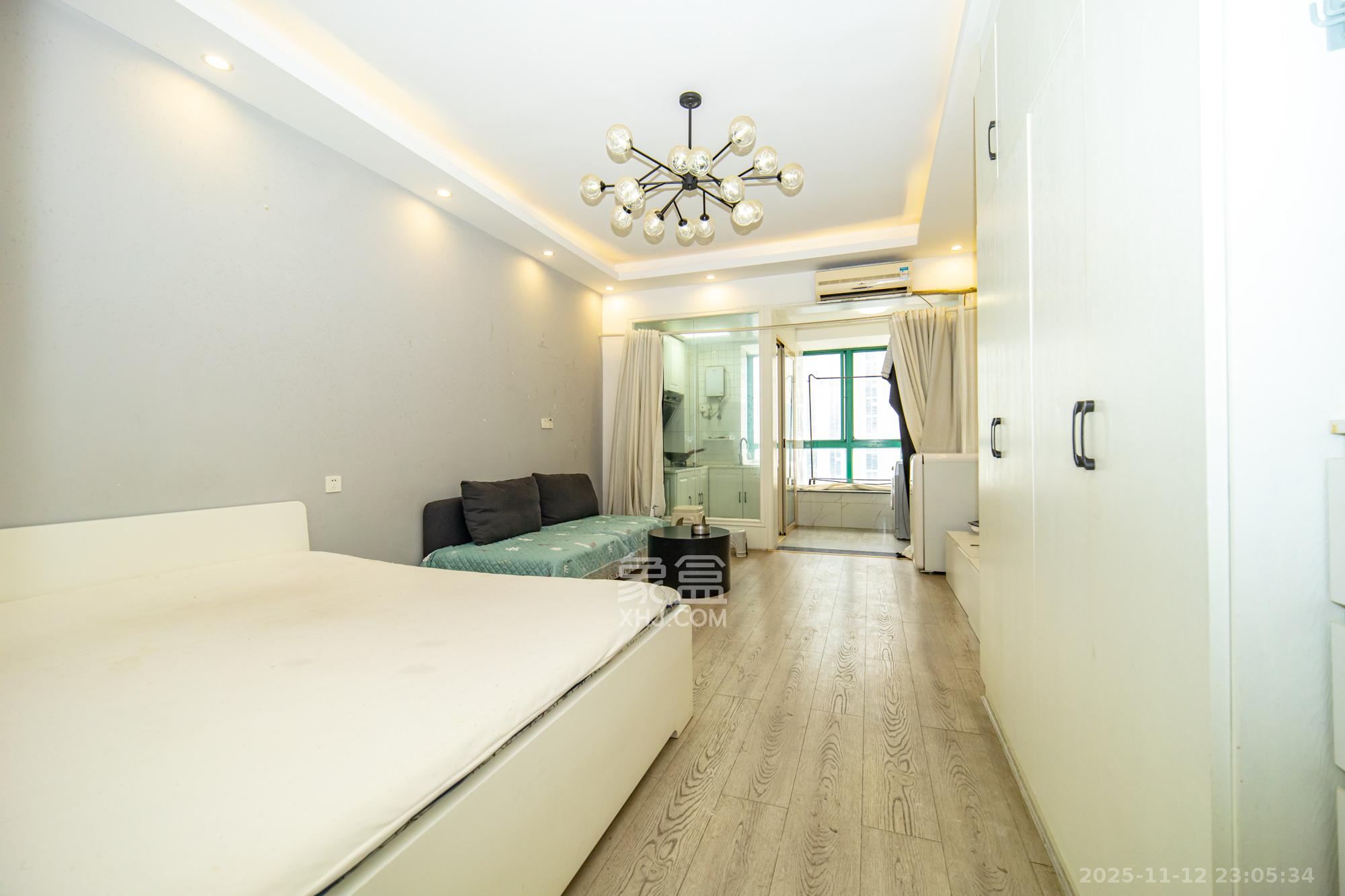 明城公寓  1室1厅1卫    21.8万