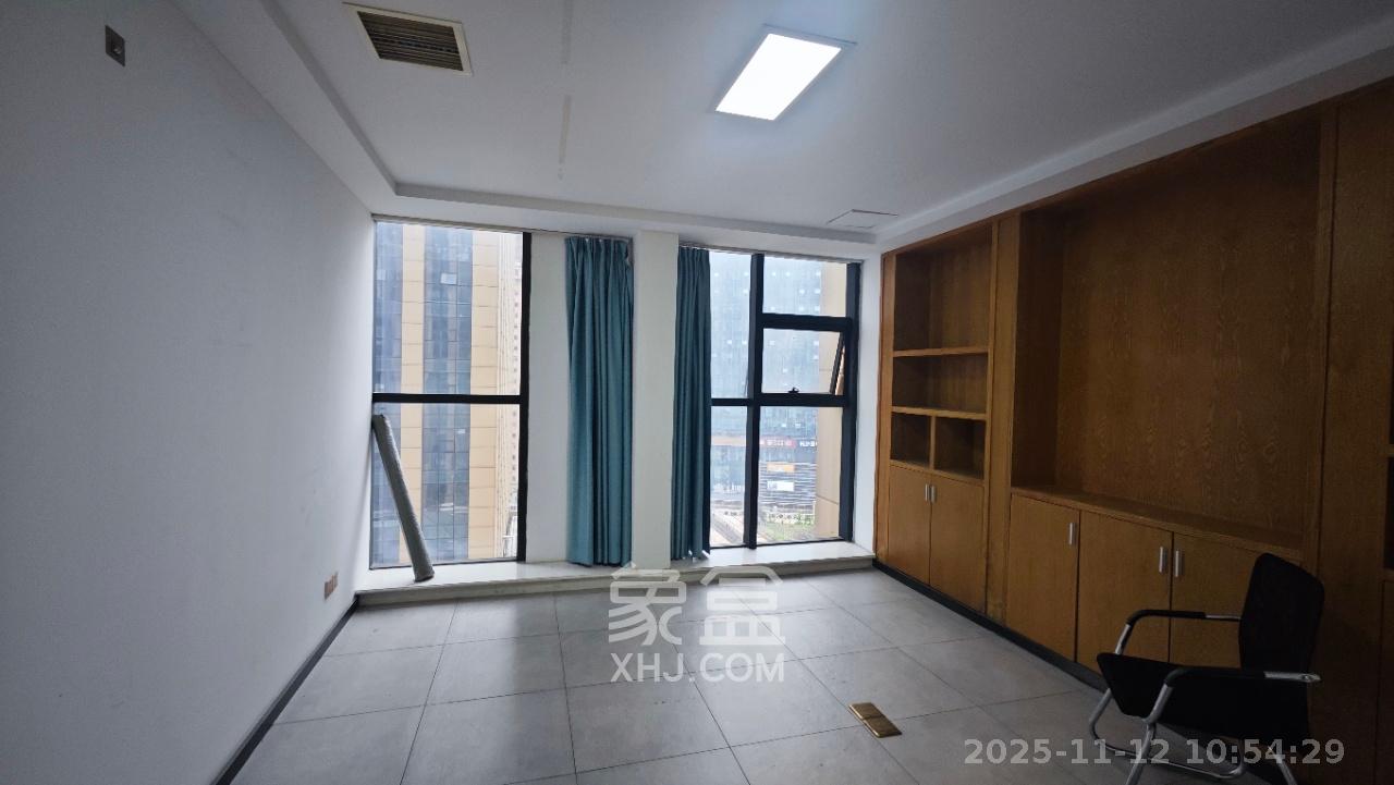 万坤图财富广场 1室1厅1卫 5000.0元/月 万坤图财富广场 1室1厅1卫 5000.0元/月室内图