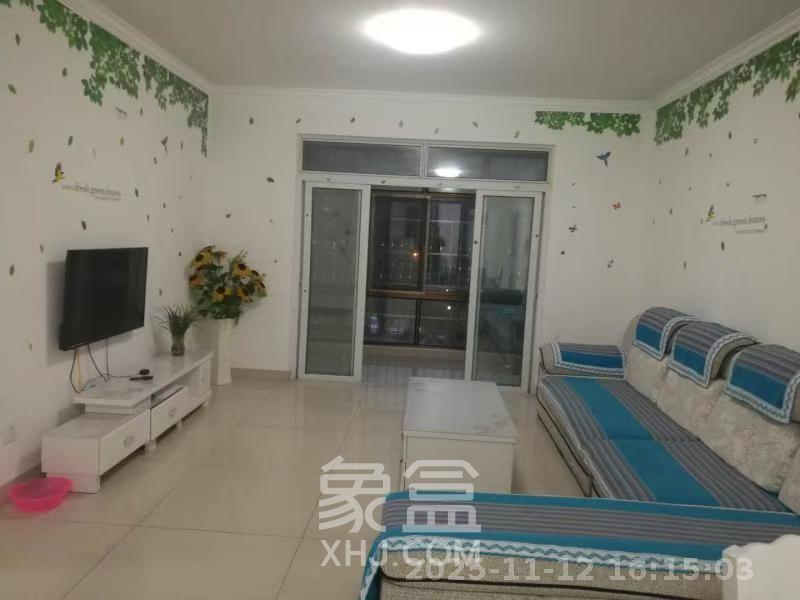 联盟佳苑  3室2厅2卫    1800.0元/月