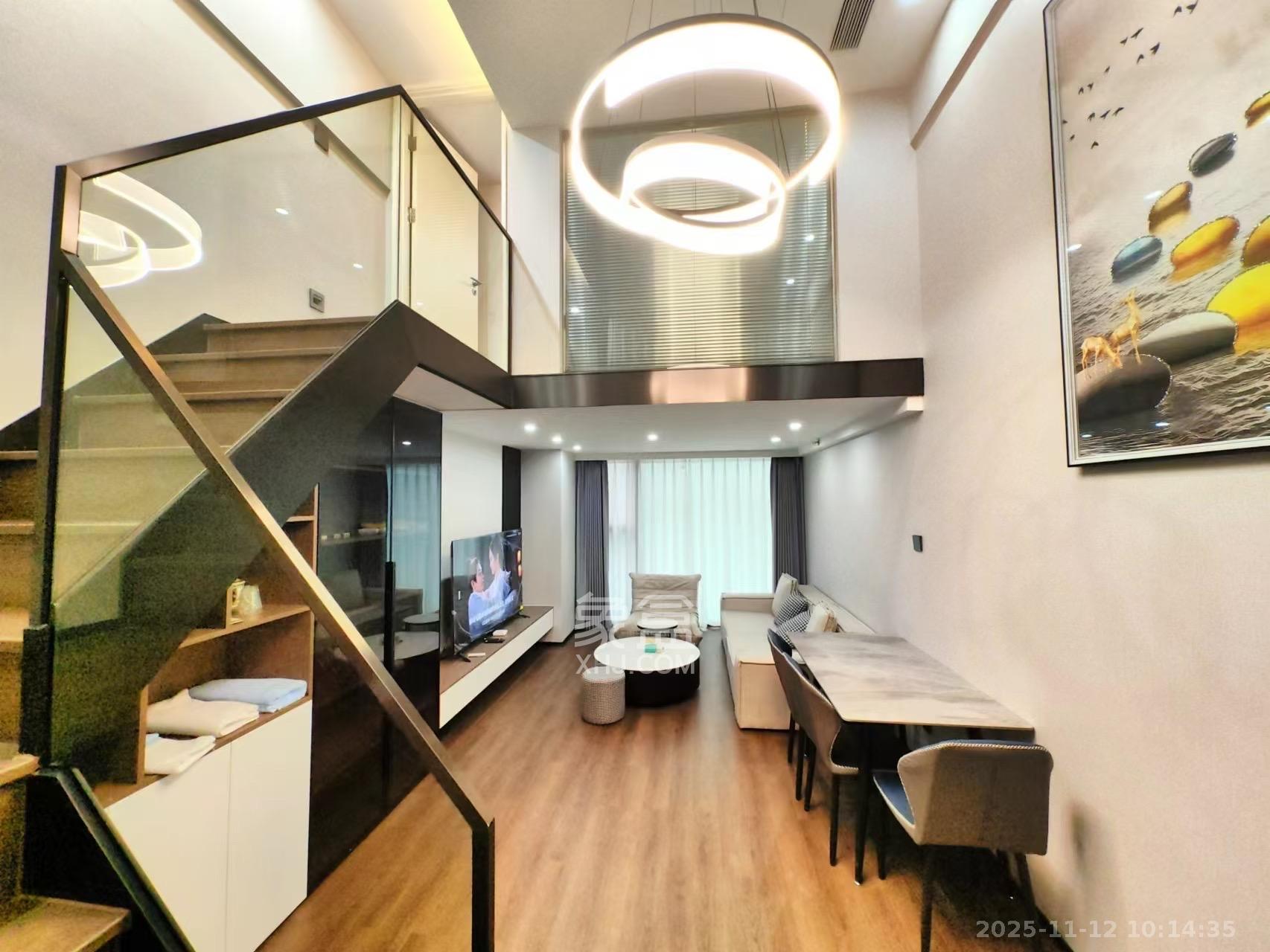 达美寰宇中心 2室1厅1卫 3200.0元/月 达美寰宇中心 2室1厅1卫 3200.0元/月室内图