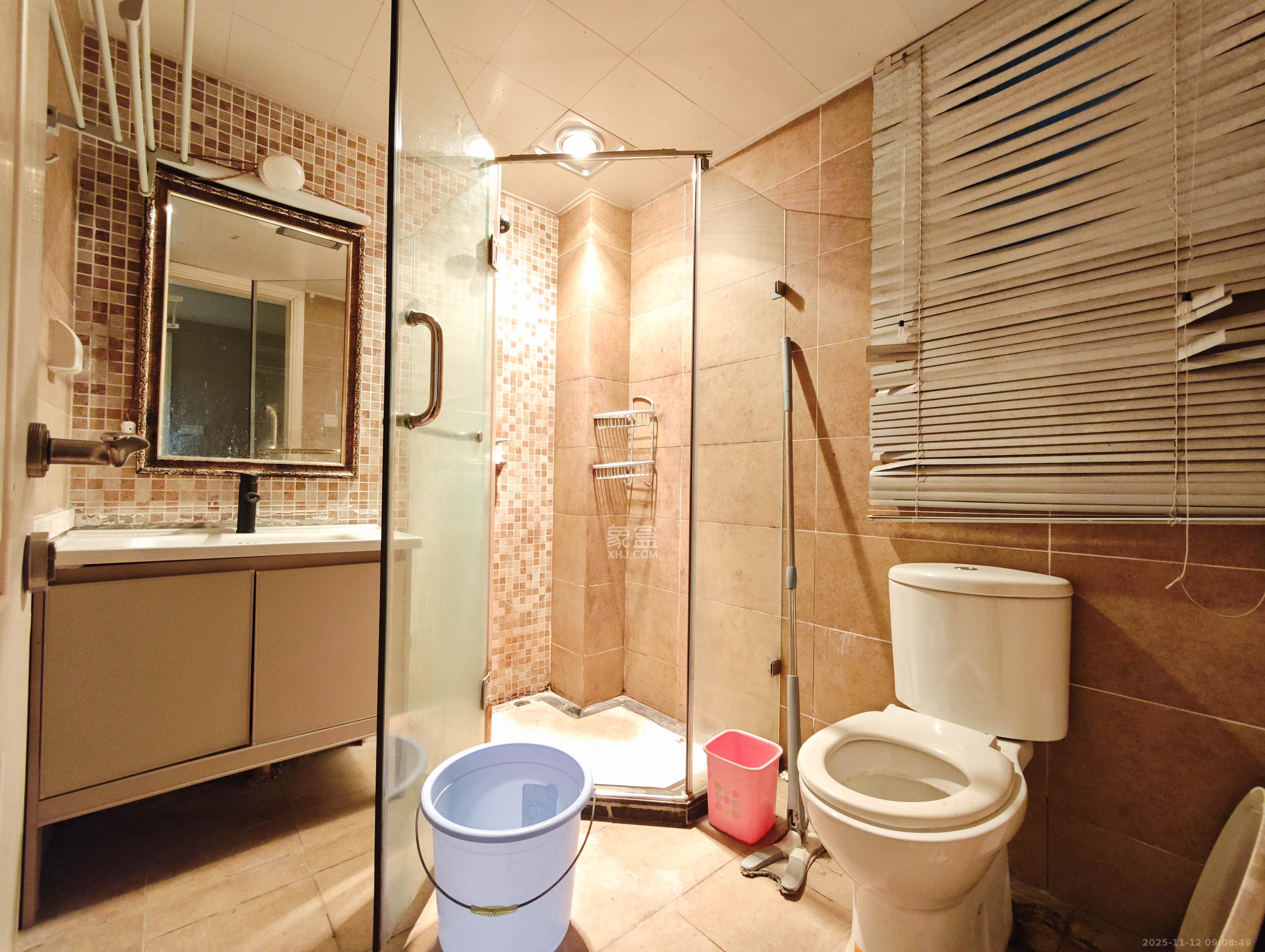 保利城（中航城国际社区、郡原美村）  1室1厅1卫    40.0万其他