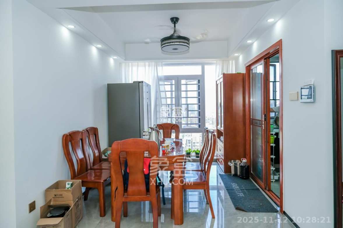 筑梦星园 4室2厅2卫 2980.0元/月 筑梦星园 4室2厅2卫 2980.0元/月室内图