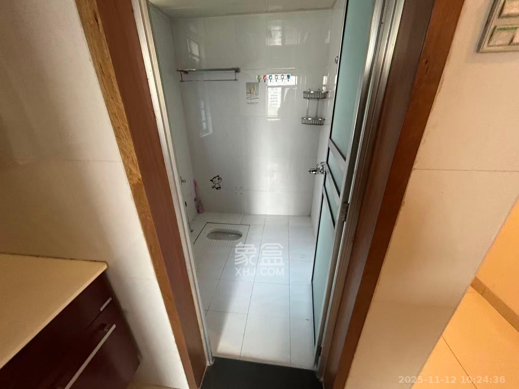 梦泽园  3室2厅2卫    4200.0元/月室内图