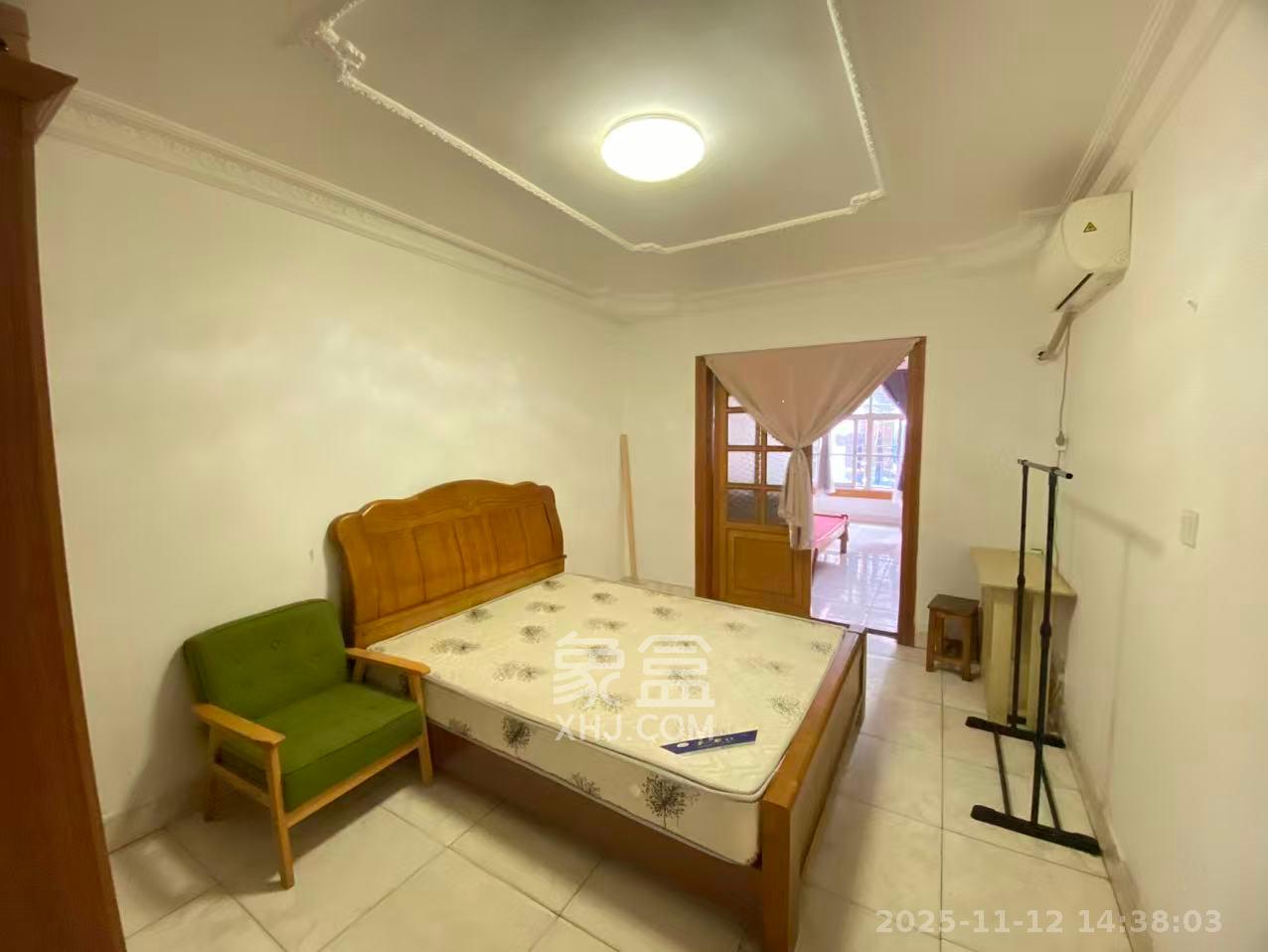 市化工局宿舍  2室1厅1卫    1200.0元/月室内图