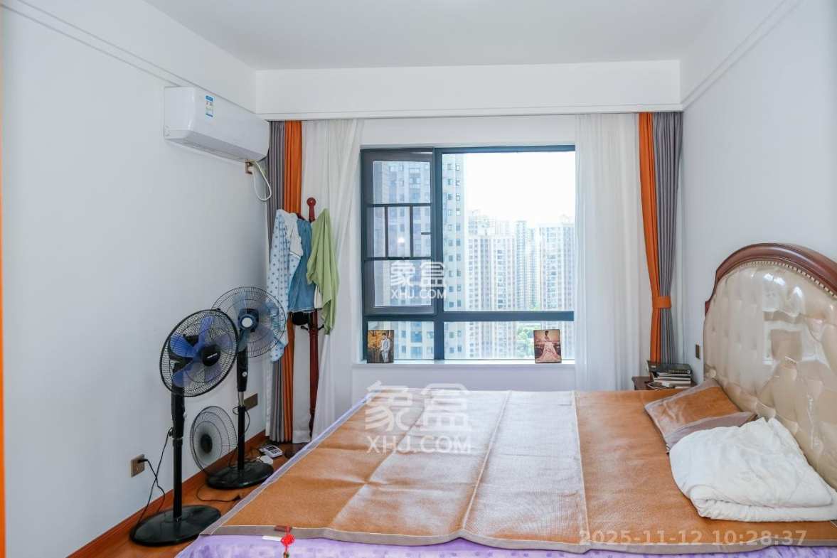 筑梦星园 4室2厅2卫 2980.0元/月 筑梦星园 4室2厅2卫 2980.0元/月室内图