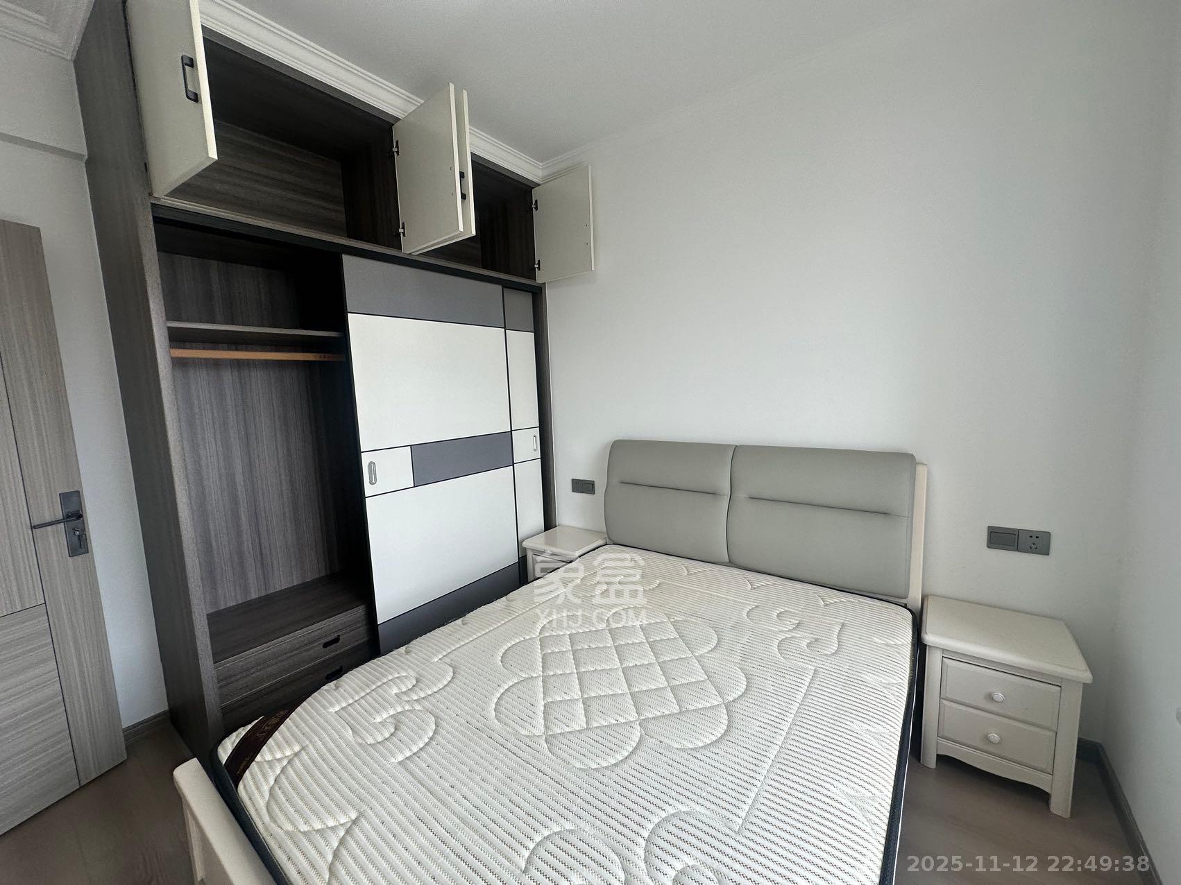 五矿沁园金城(春和景园) 3室1厅1卫 2600.0元/月 五矿沁园金城(春和景园) 3室1厅1卫 2600.0元/月室内图