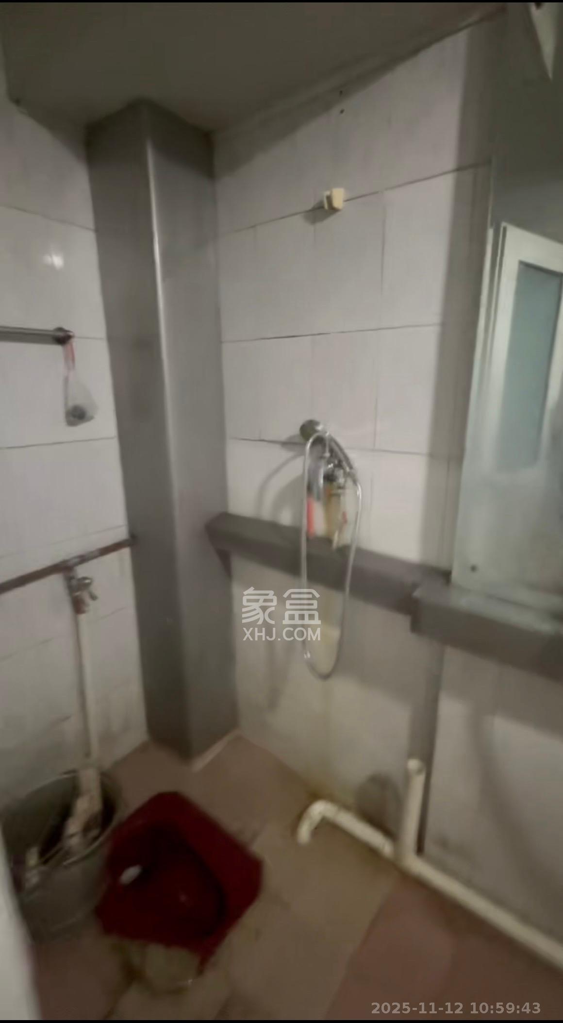 朝阳一、二村  3室1厅1卫    1200.0元/月室内图