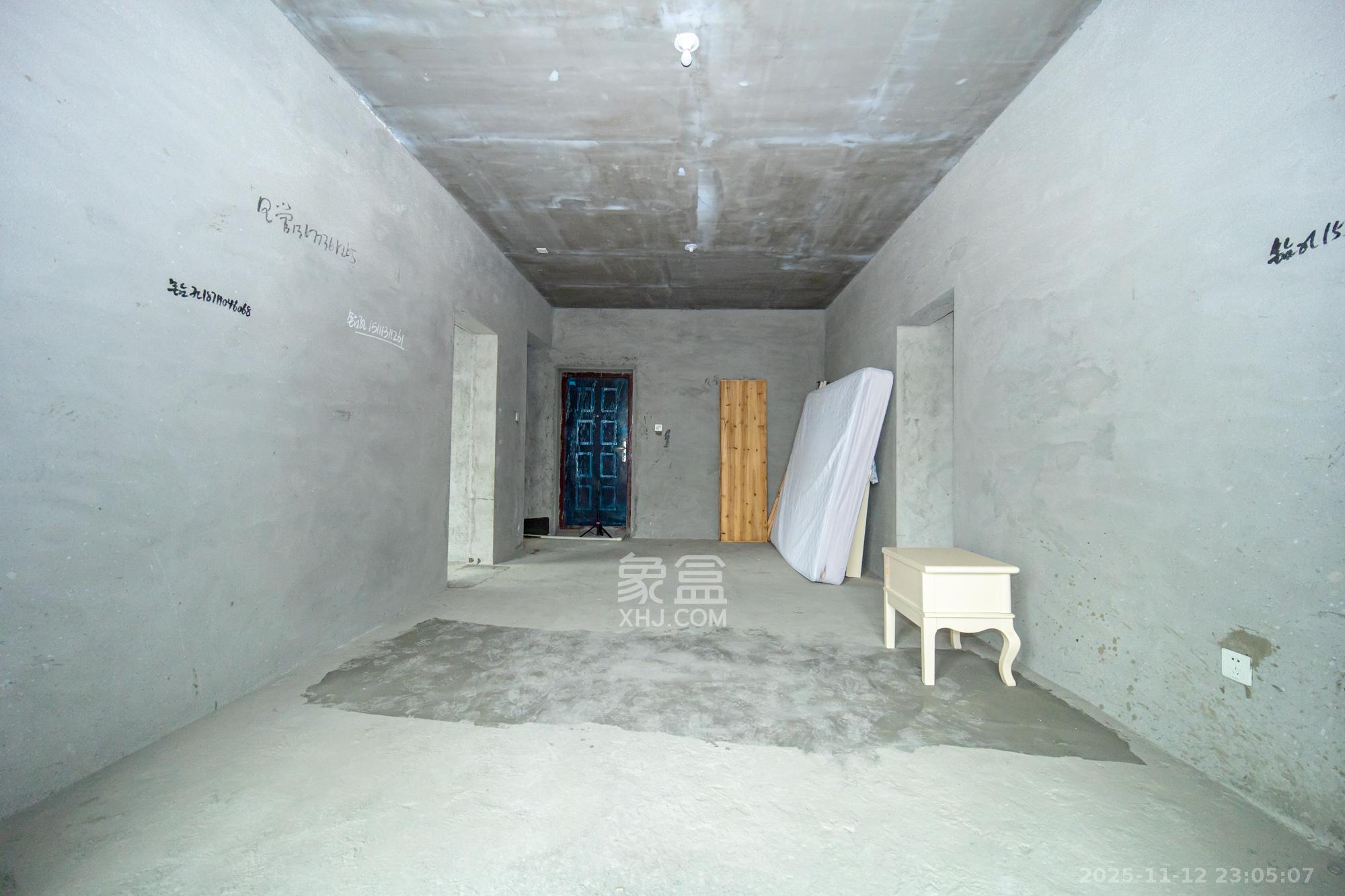 楚天世纪城西苑 2室2厅1卫 49.8万 楚天世纪城西苑 2室2厅1卫 49.8万客厅