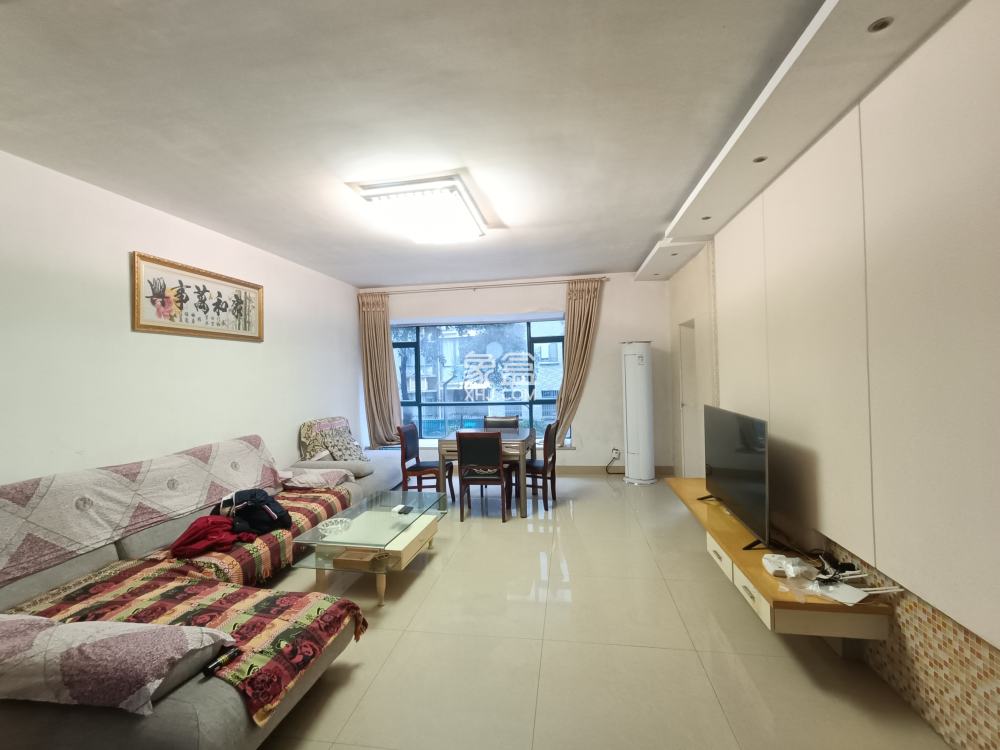 海创明珠花园  4室2厅2卫    57.8万