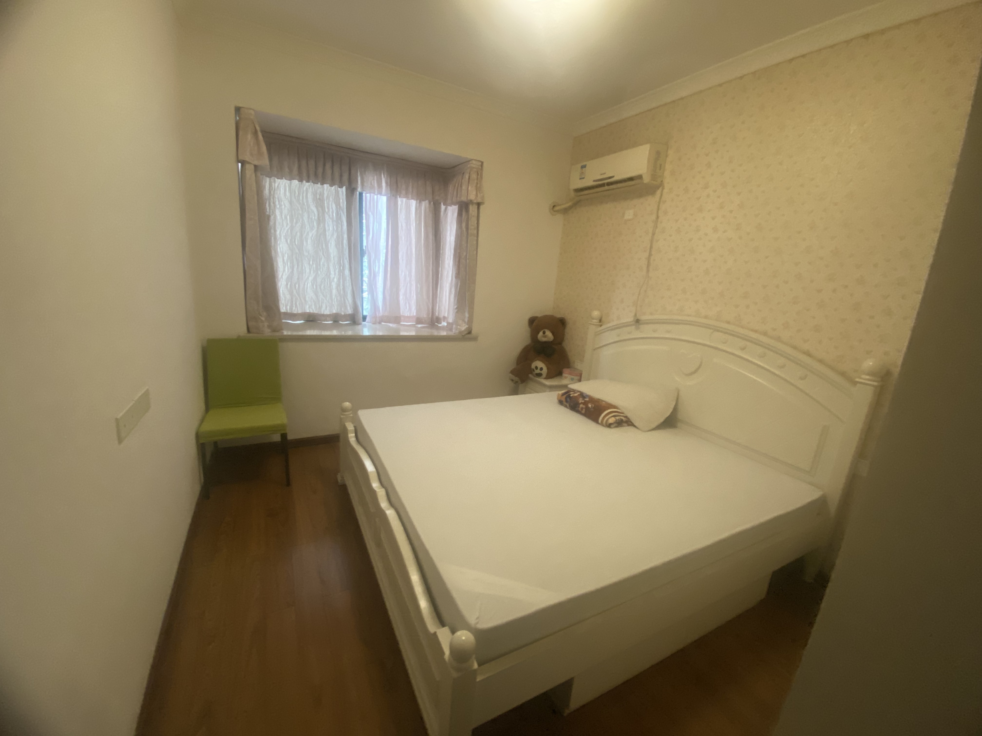 煜峰花园先锋路23号 3室2厅1卫 36.0万 煜峰花园先锋路23号 3室2厅1卫 36.0万室内图