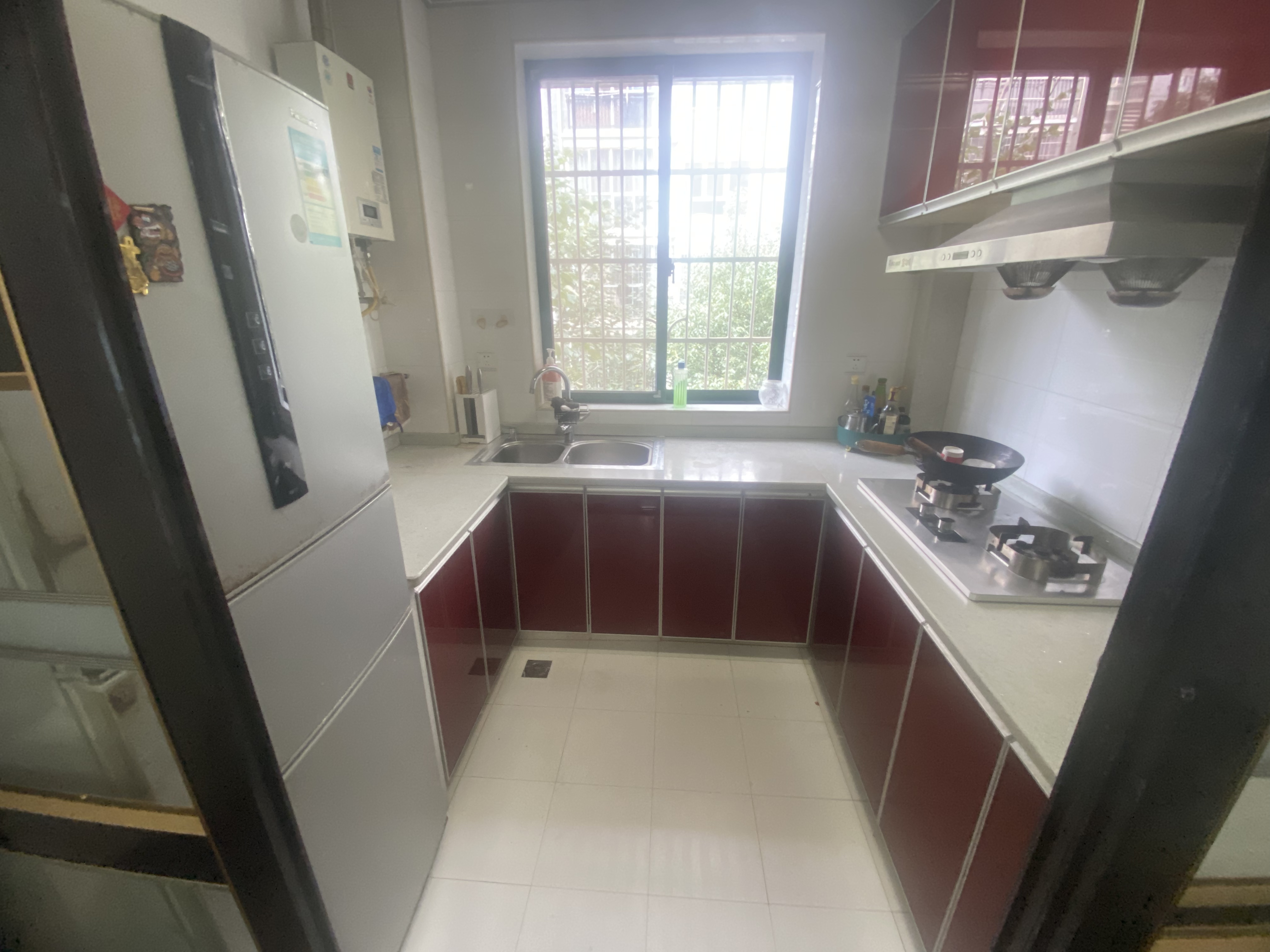 煜峰花园先锋路23号 3室2厅1卫 36.0万 煜峰花园先锋路23号 3室2厅1卫 36.0万室内图