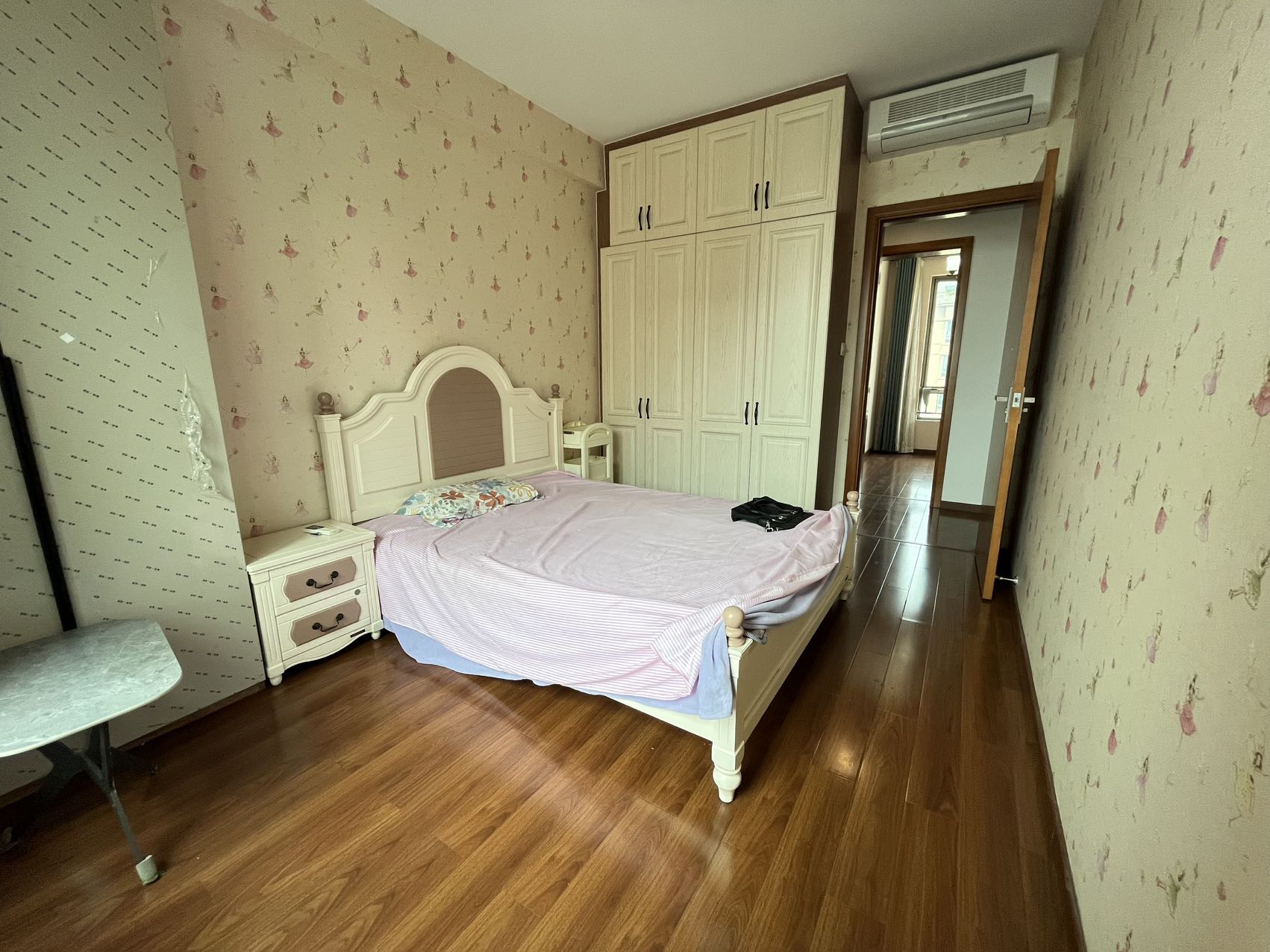 晋合湘水湾三期 4室2厅2卫 125.0万 晋合湘水湾三期 4室2厅2卫 125.0万室内图