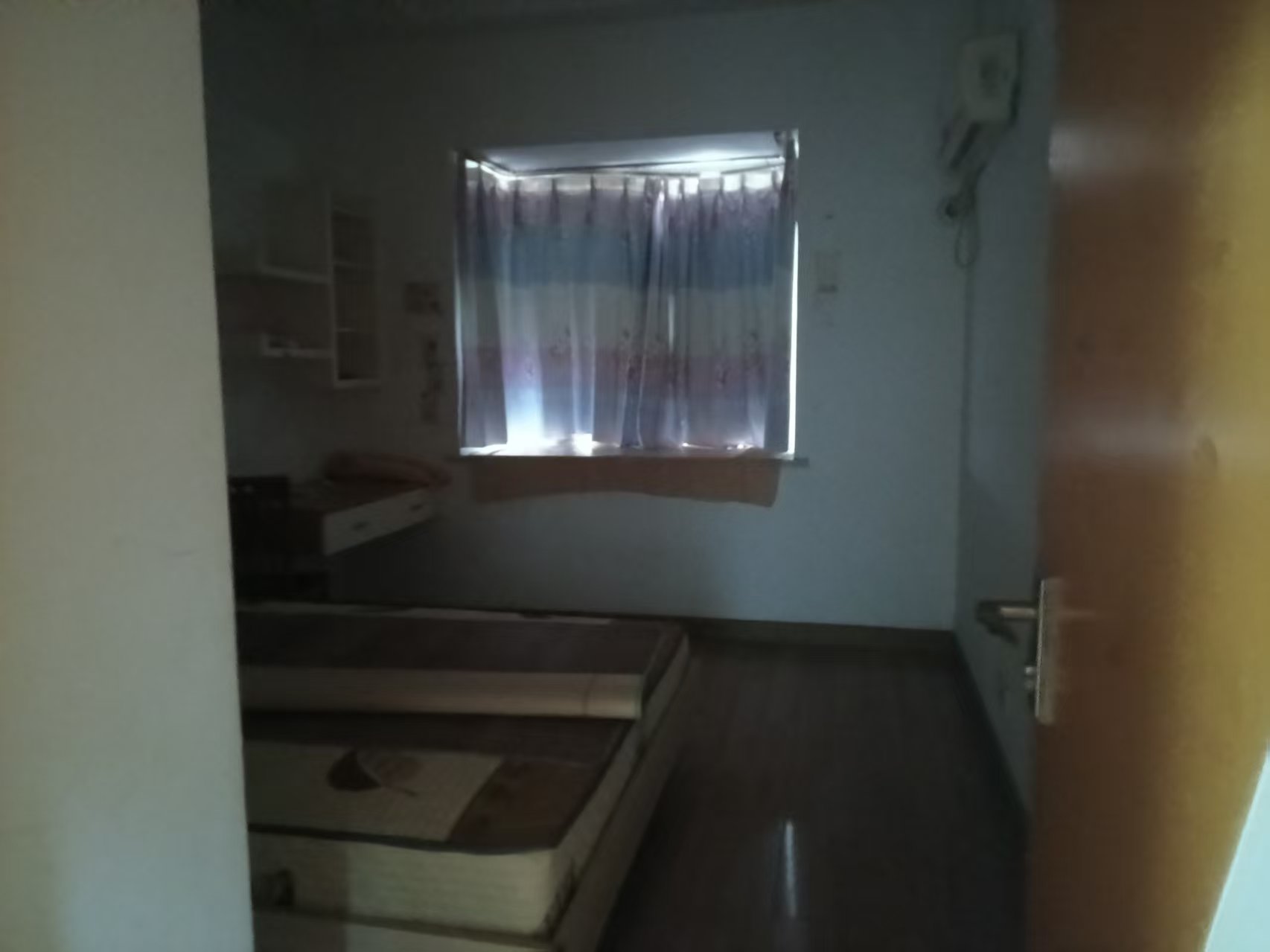 钻石怡园 3室2厅2卫 48.0万 钻石怡园 3室2厅2卫 48.0万室内图