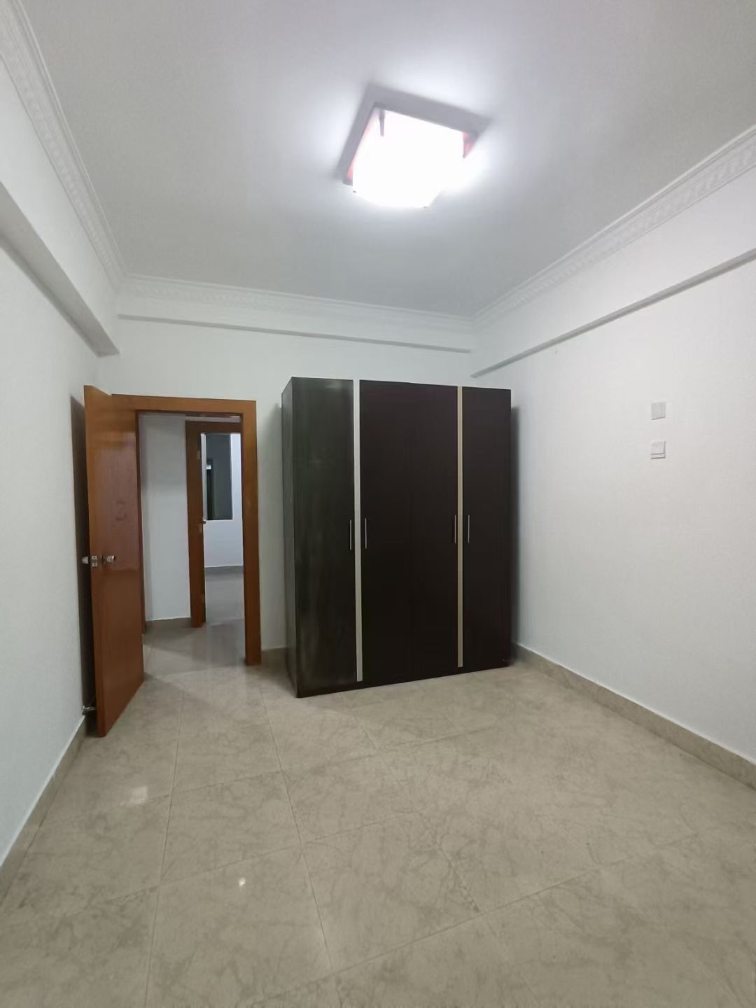 金东花园 4室2厅2卫 3000.0元/月 金东花园 4室2厅2卫 3000.0元/月室内图