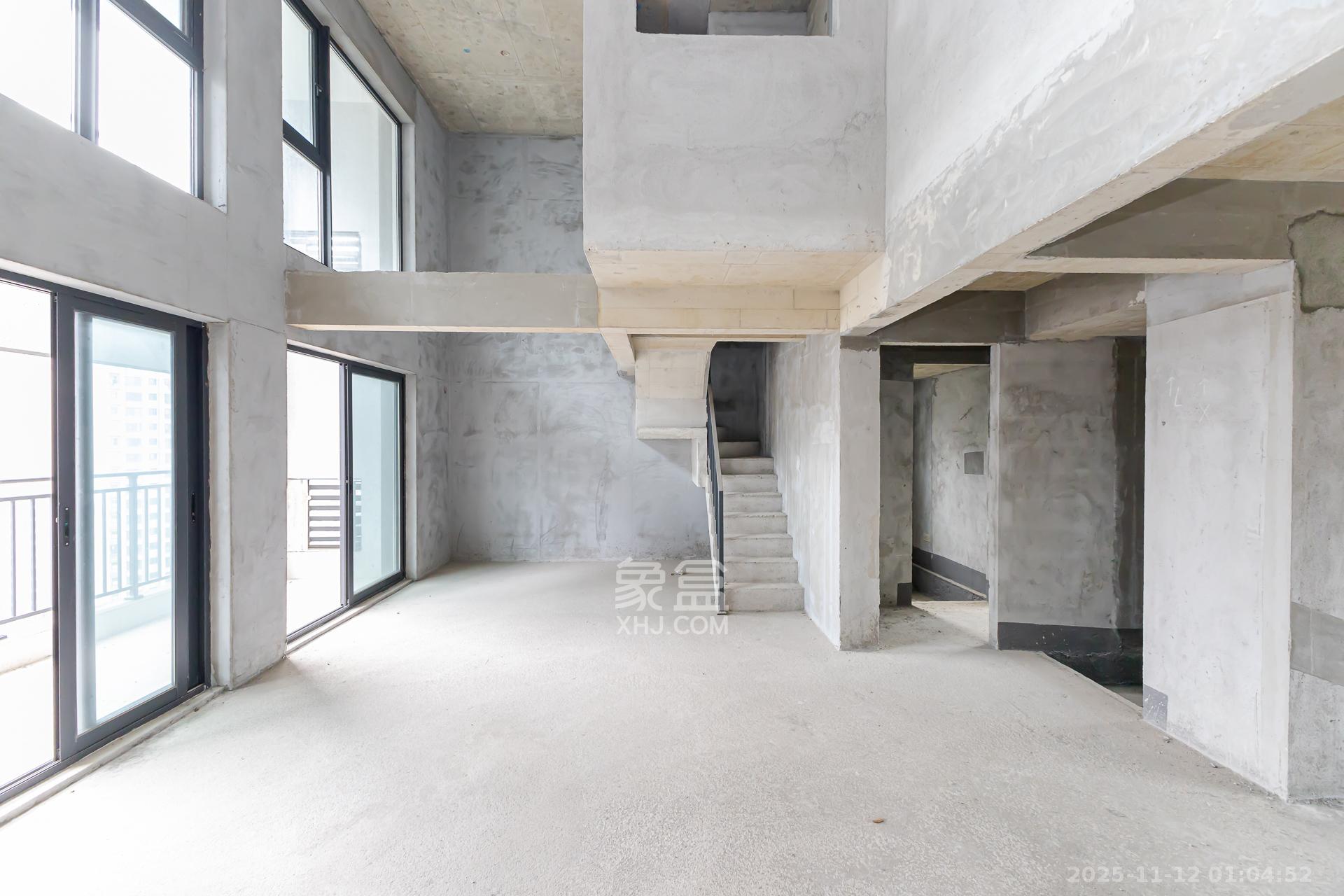 越秀湘江星汇城二期  4室2厅2卫    129.8万