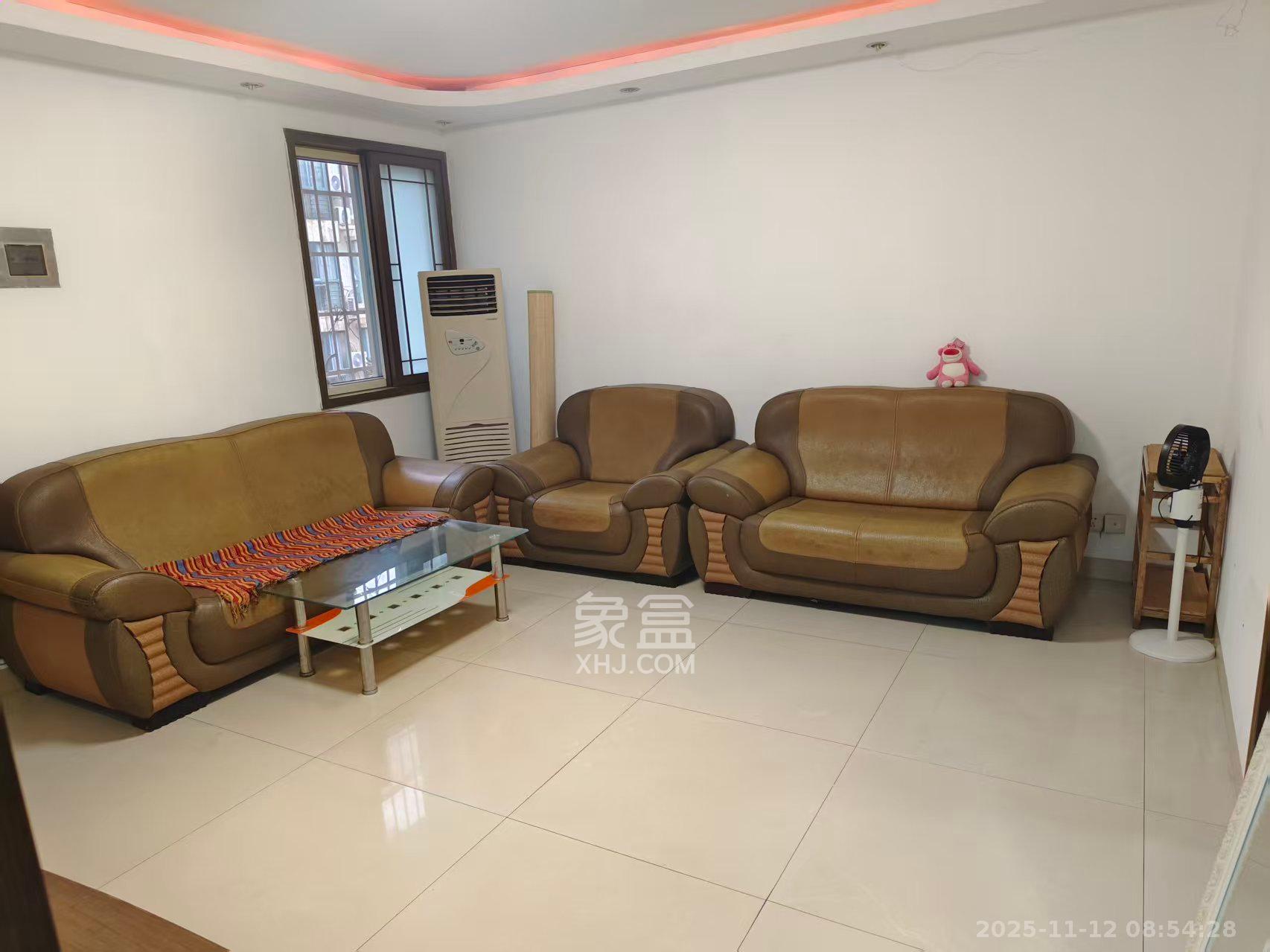 德政园 2室1厅1卫 1700.0元/月 德政园 2室1厅1卫 1700.0元/月室内图