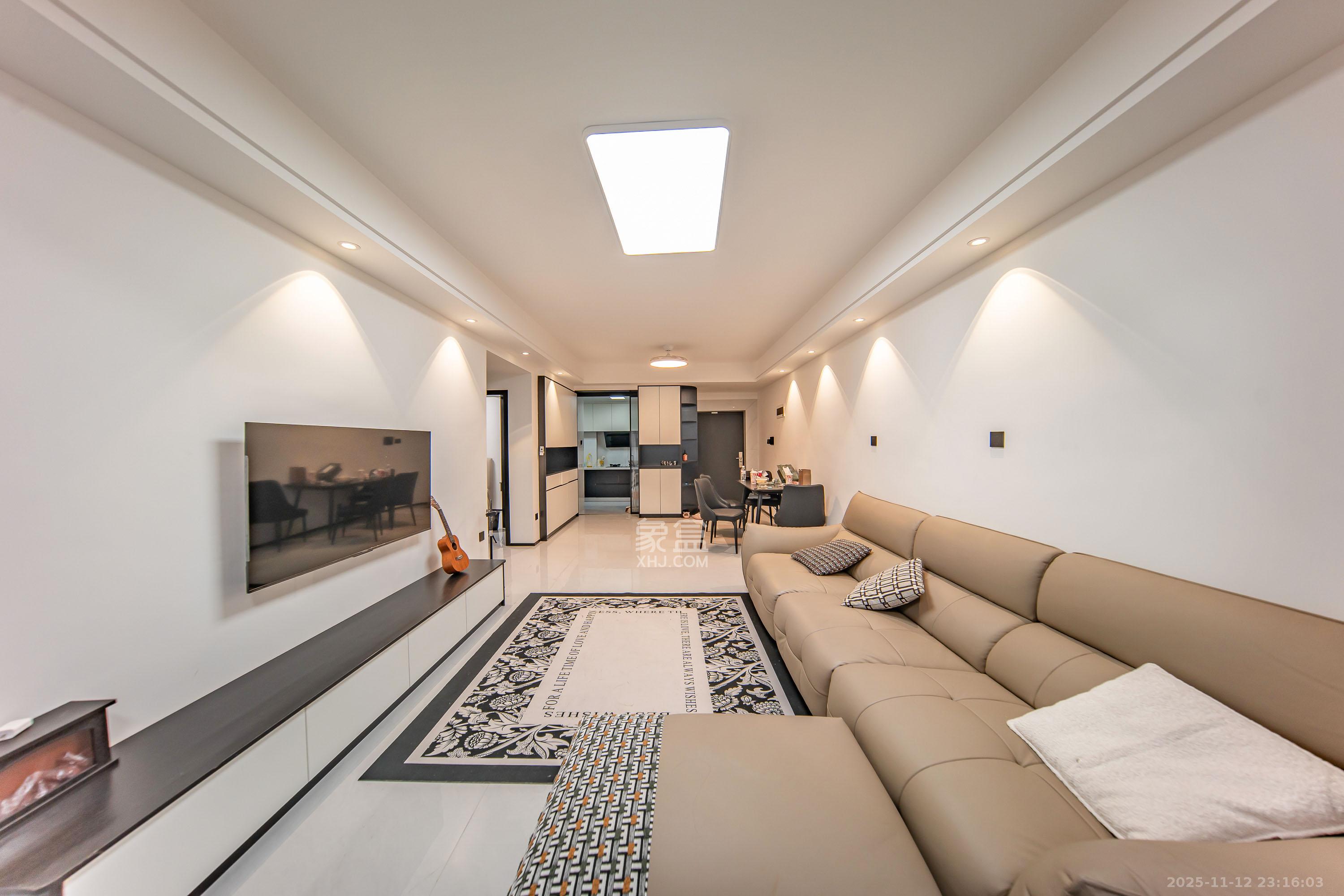 学士翰林苑 1室0厅0卫 55.0万 学士翰林苑 1室0厅0卫 55.0万客厅