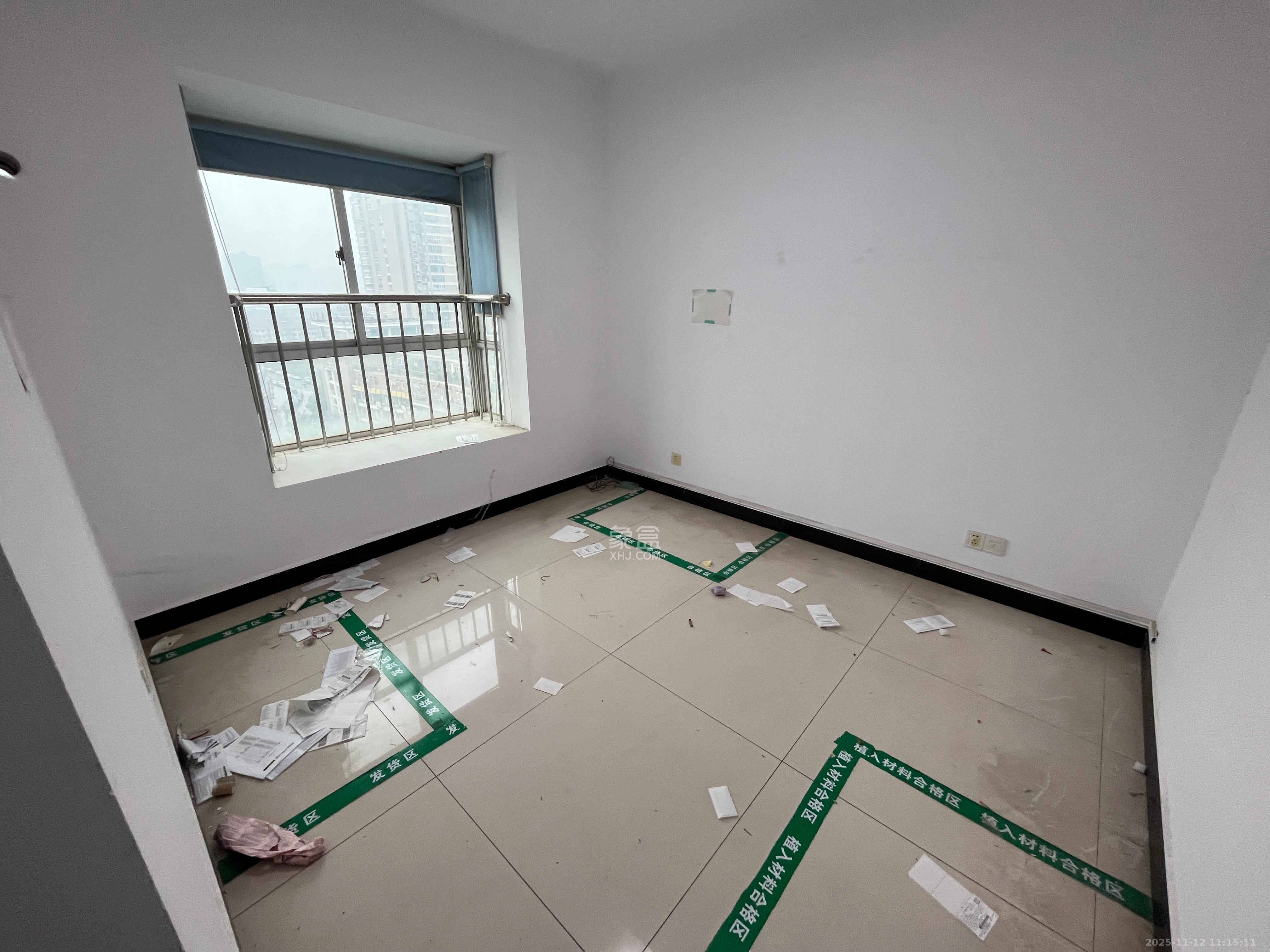 上河国际F座  3室2厅2卫    3200.0元/月室内图