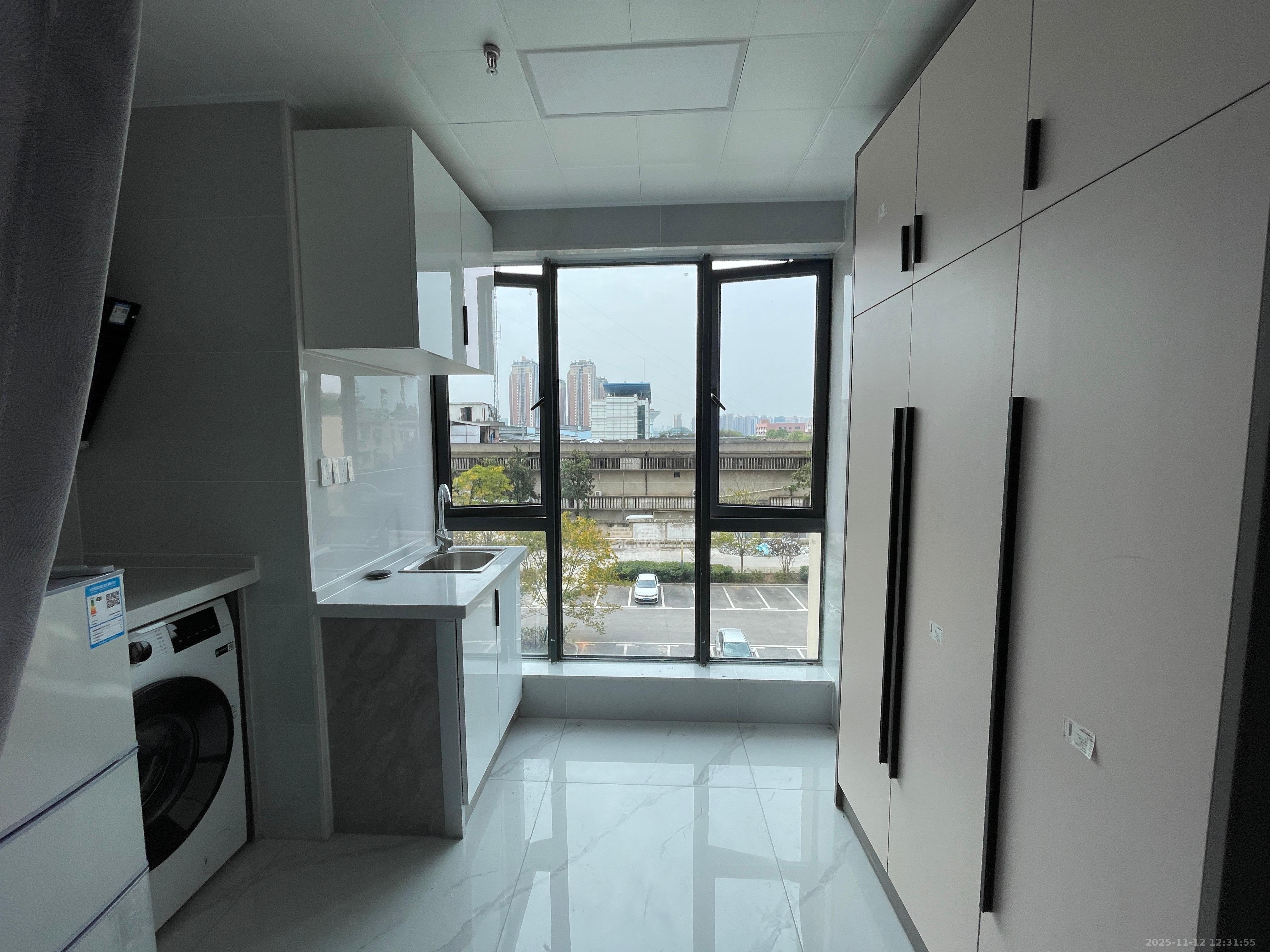 卓越伊景苑  1室0厅0卫    1180.0元/月室内图1