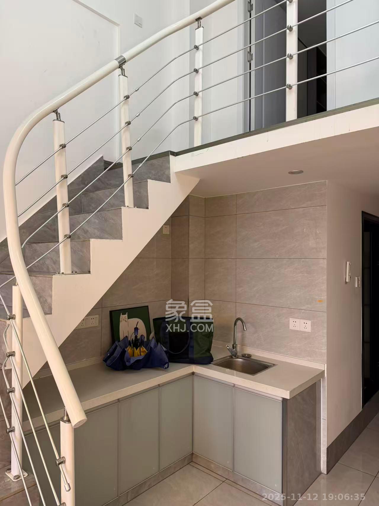 新城悦隽  2室1厅1卫    1800.0元/月室内图