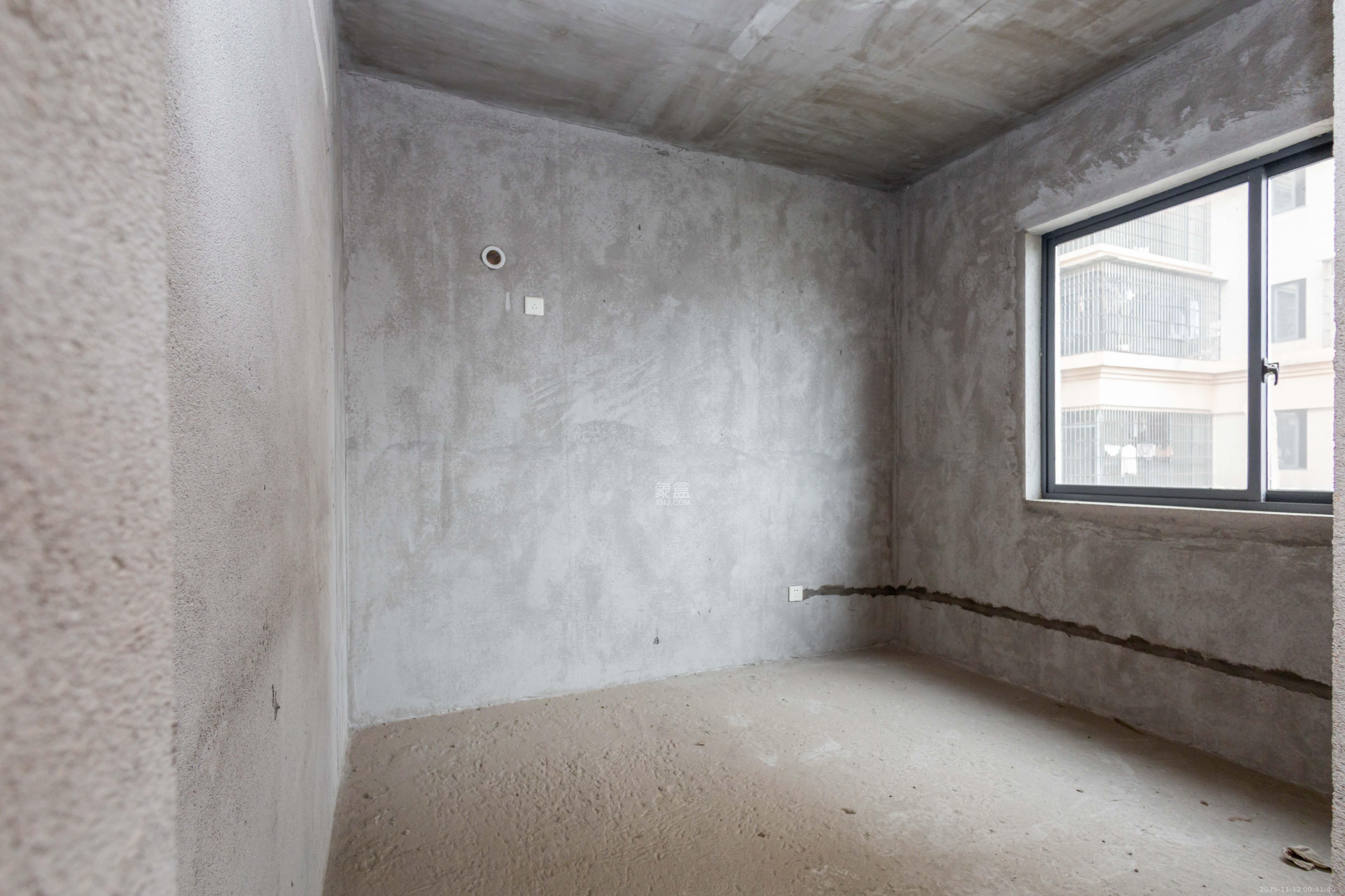 佳美紫郡  3室2厅1卫    49.8万卧室