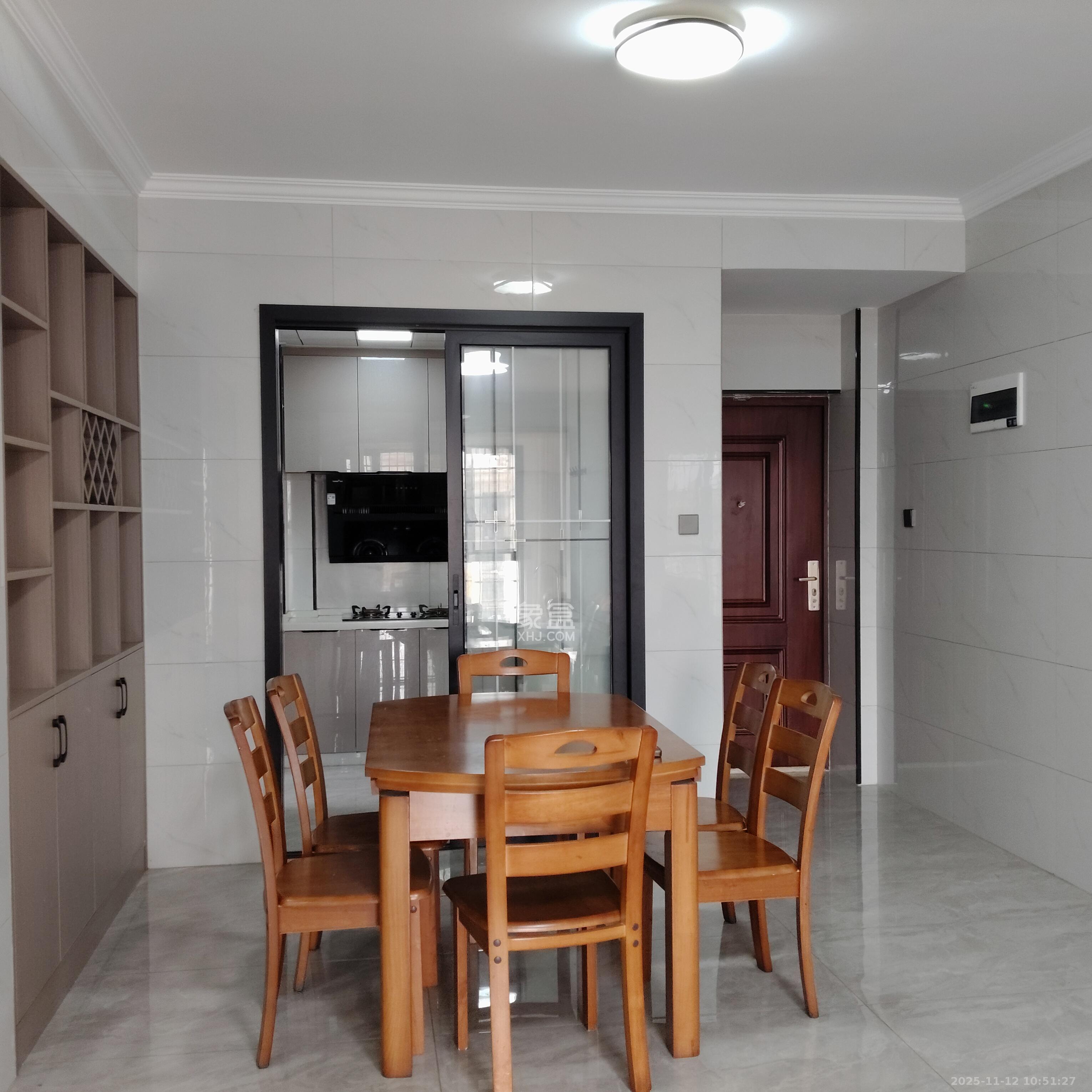 和润园三期 2室1厅1卫 2200.0元/月 和润园三期 2室1厅1卫 2200.0元/月室内图