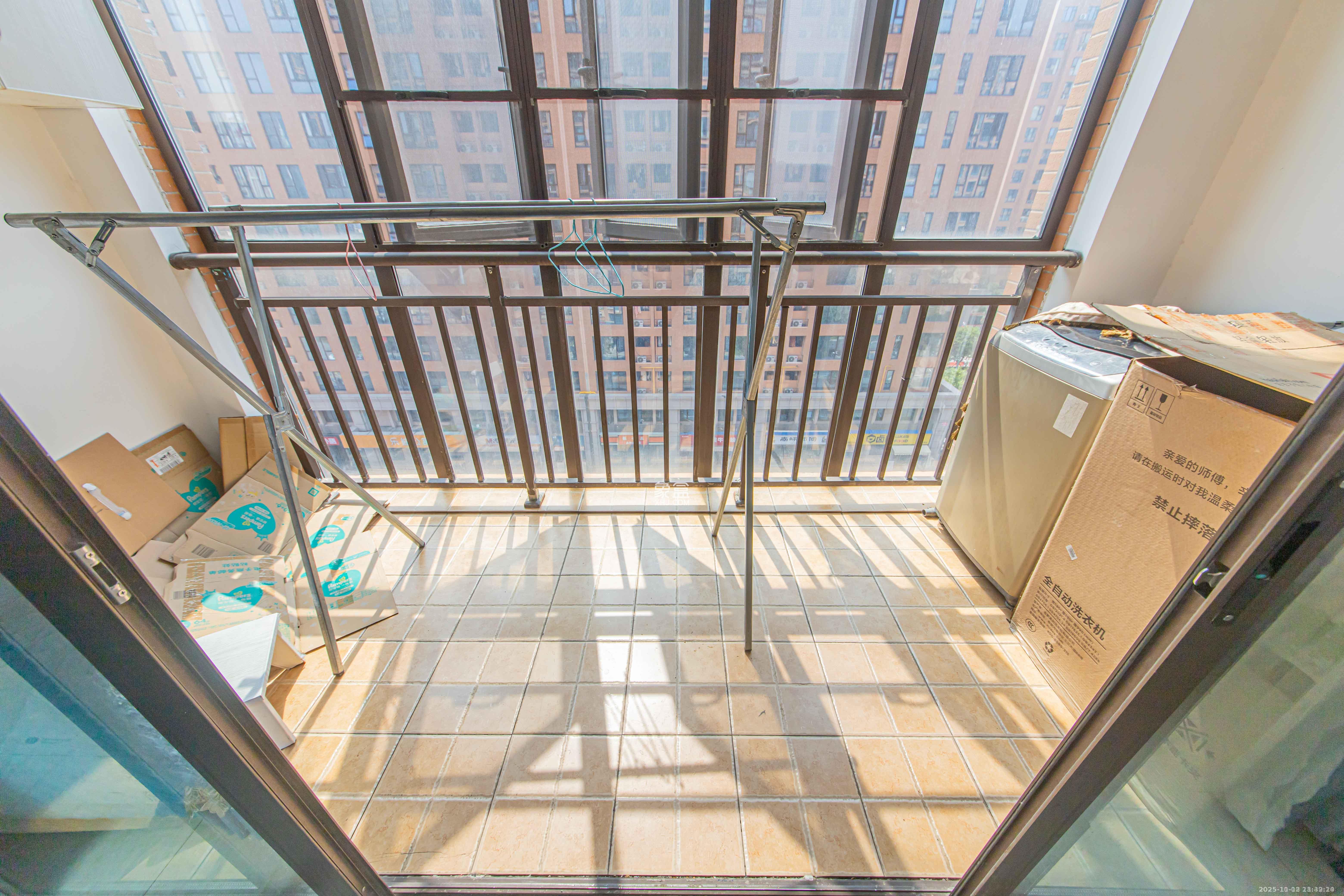 鑫远和城（一、二期）  3室2厅1卫    2100.0元/月室内图