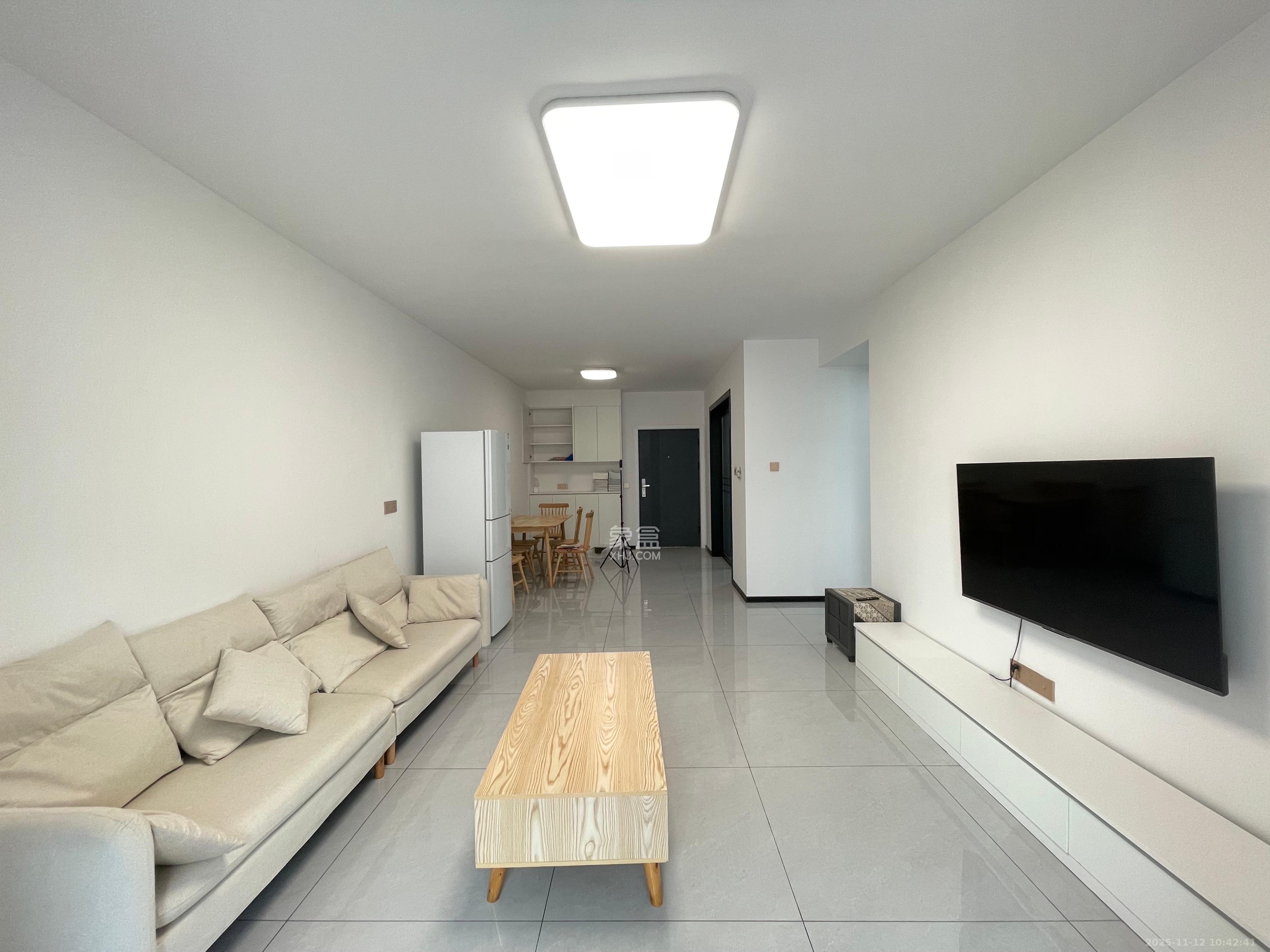 旭日嘉苑  2室2厅1卫    2300.0元/月