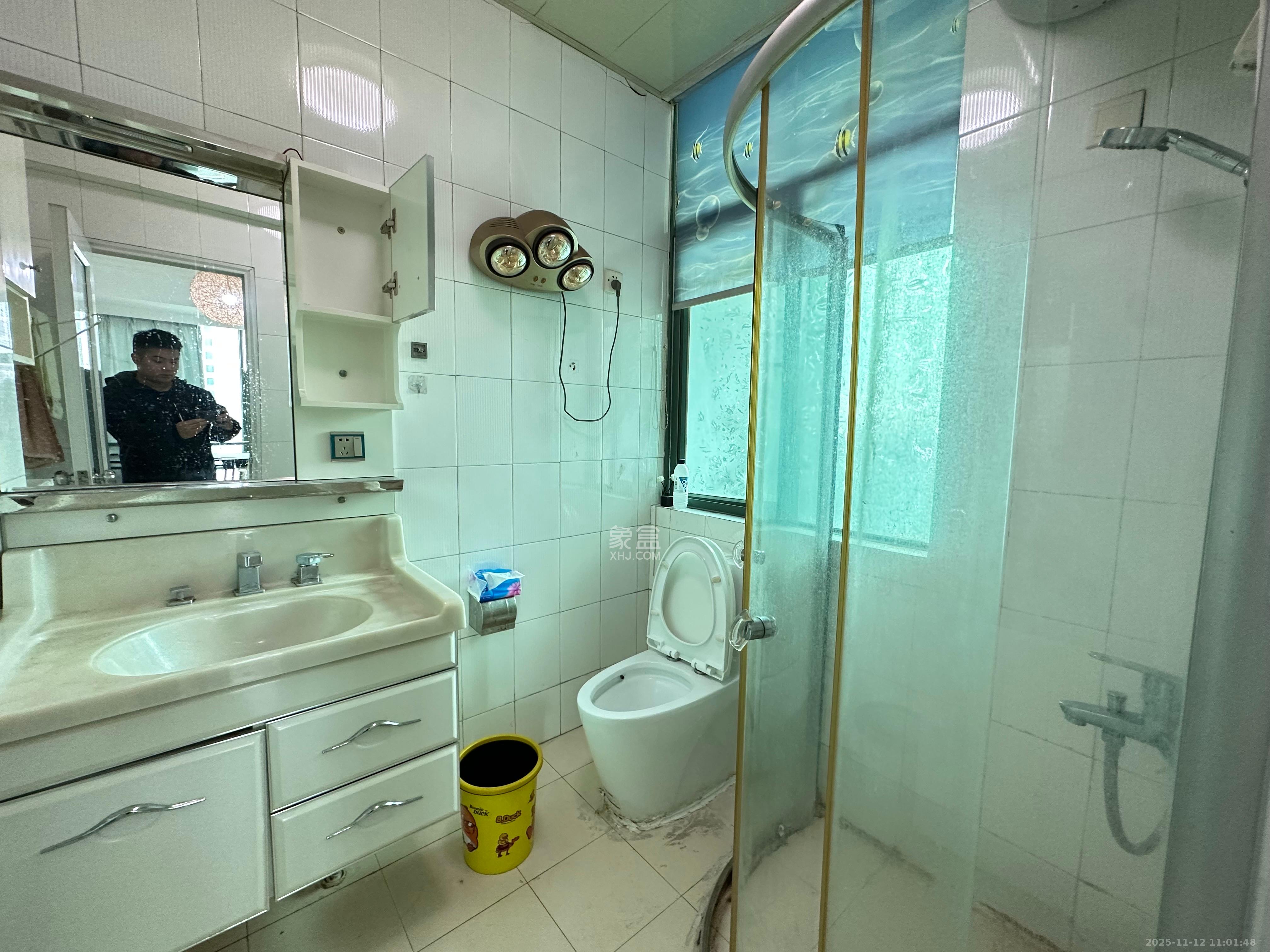 颐美园 1室0厅0卫 1600.0元/月 颐美园 1室0厅0卫 1600.0元/月室内图