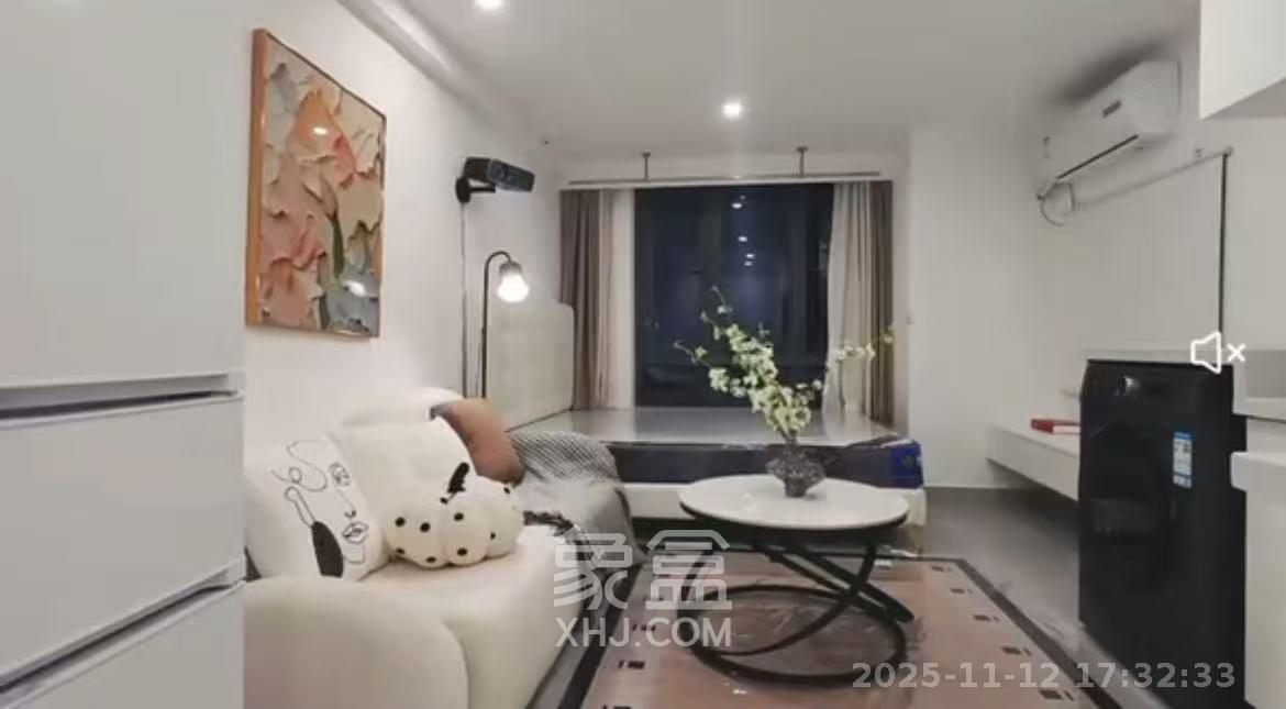 清控湖山雅居北区  1室1厅1卫    1250.0元/月室内图