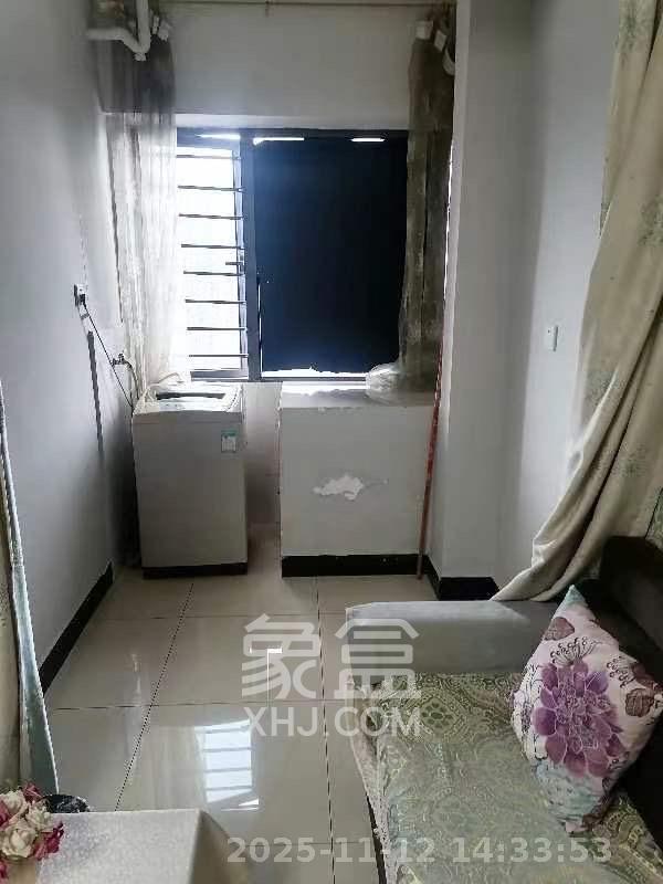 湘域相遇 1室1厅1卫 1600.0元/月 湘域相遇 1室1厅1卫 1600.0元/月室内图