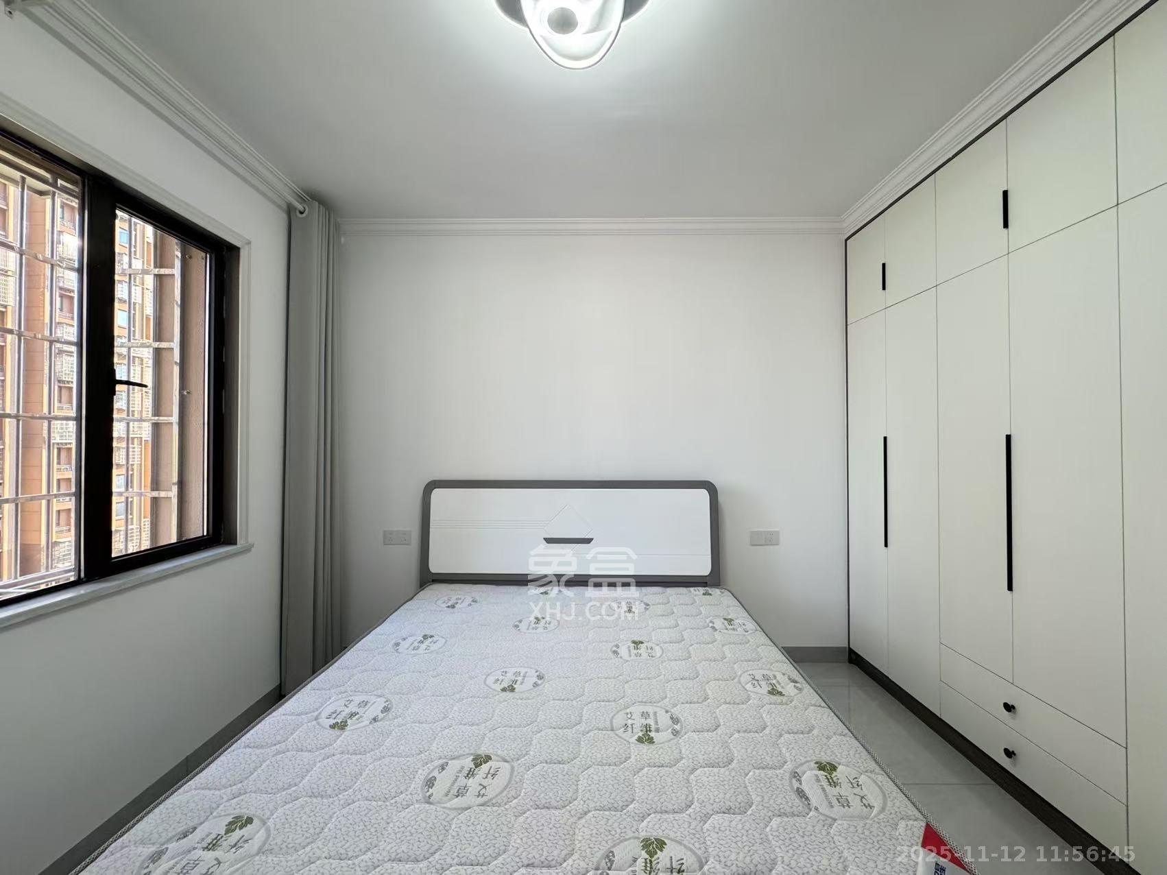 东宜新园  3室2厅2卫    2800.0元/月室内图