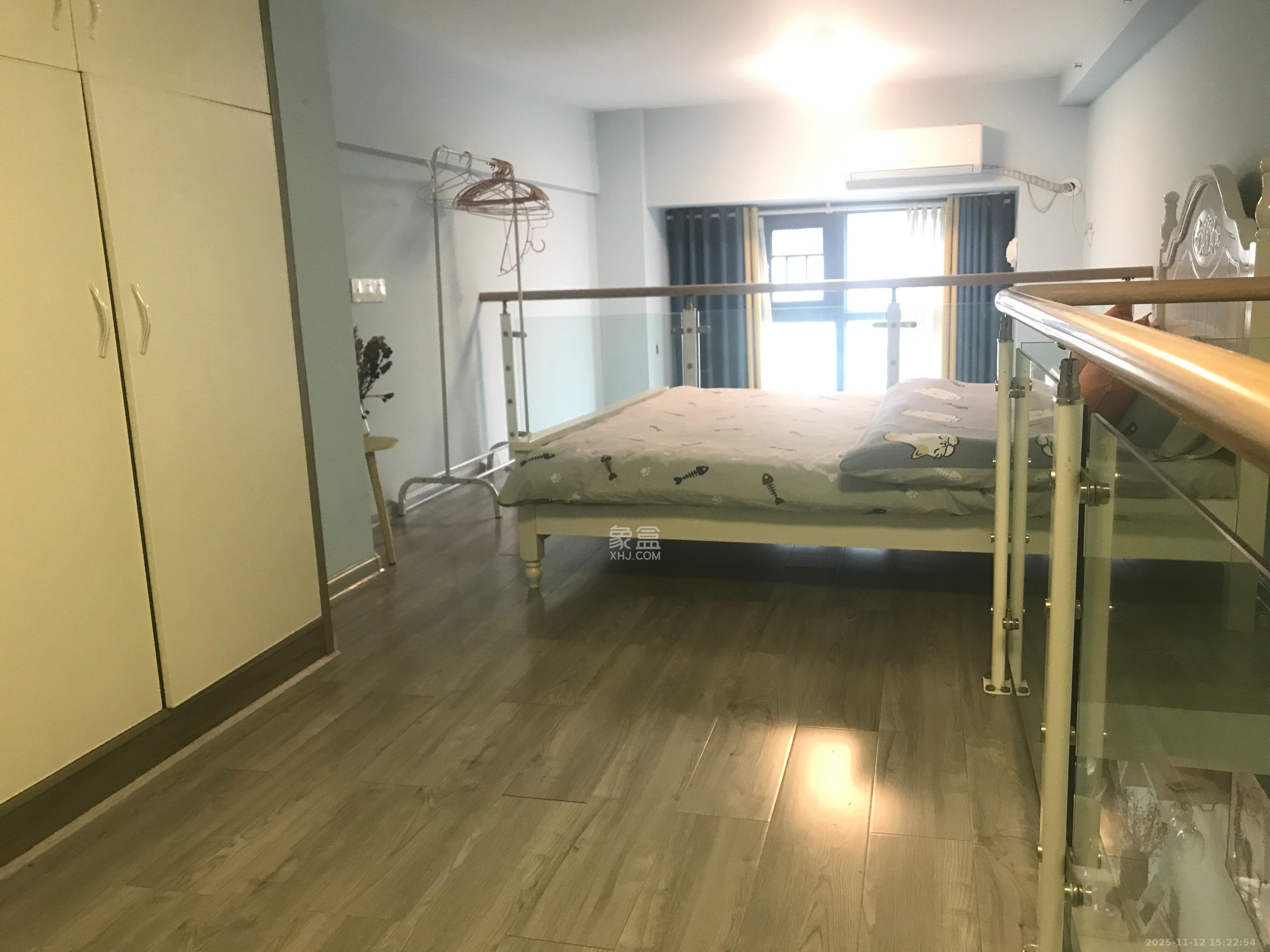 弘坤云寓  1室0厅0卫    2400.0元/月室内图